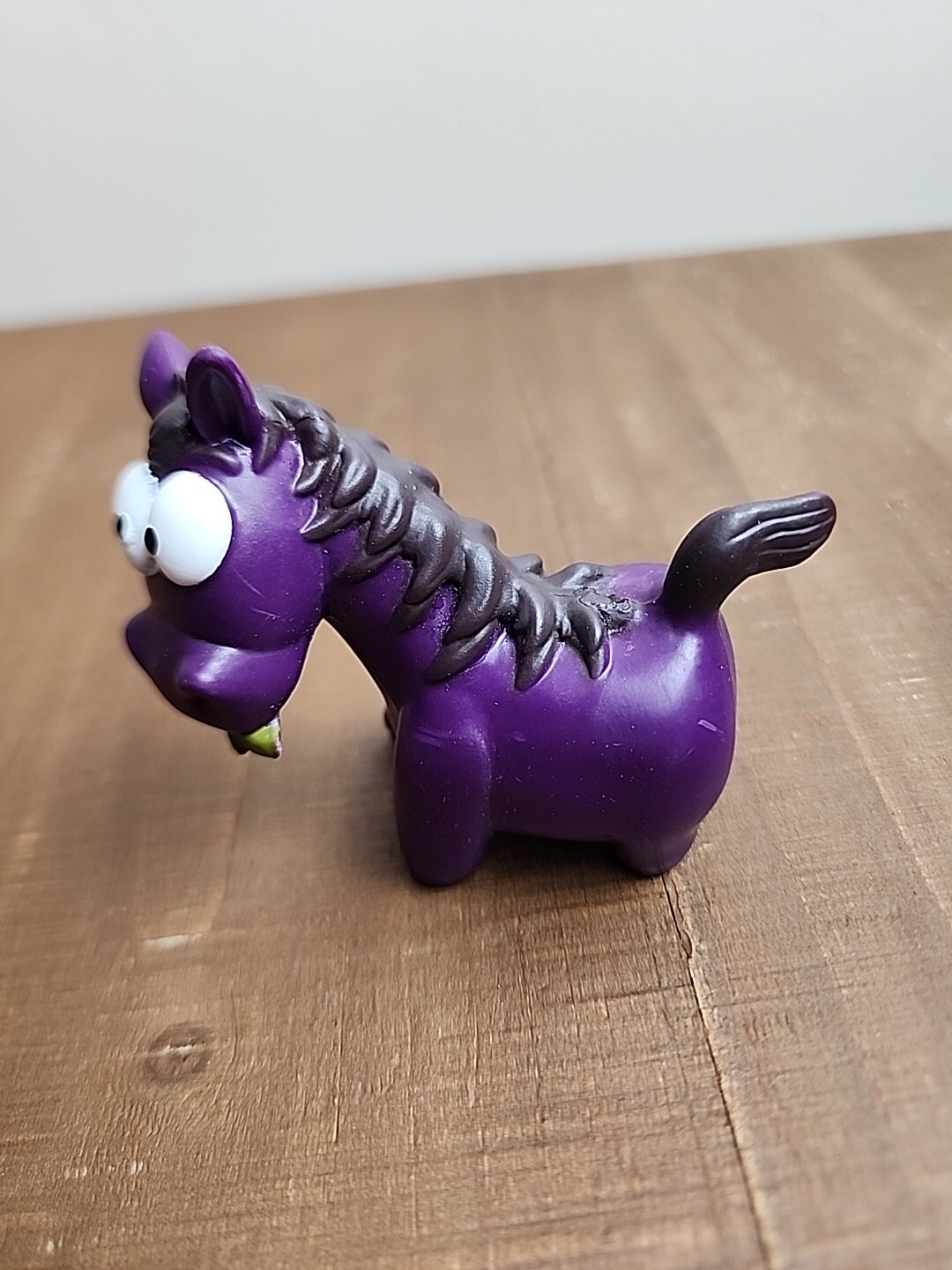 B. Toys – Baa-Baa-Barn Farm Purple Horse PVC Animal Toy Action Figure