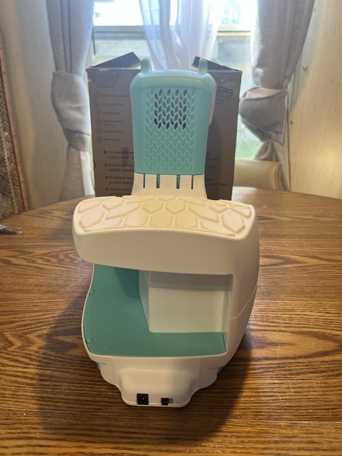 Smart Sketcher 2.0 Art Projector 4 Cartridges And Many Extras For Ages 5-105
