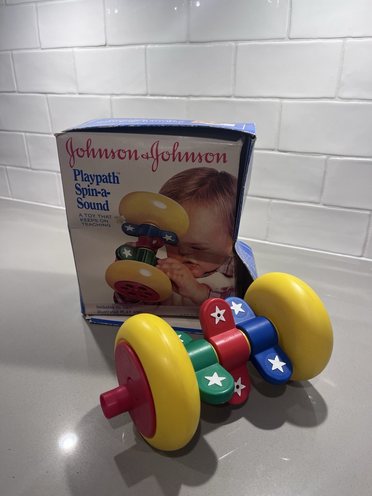 Johnson & Johnson Playpath Spin-a-Sound Rattle Toy Stars 6-36 Months 9567