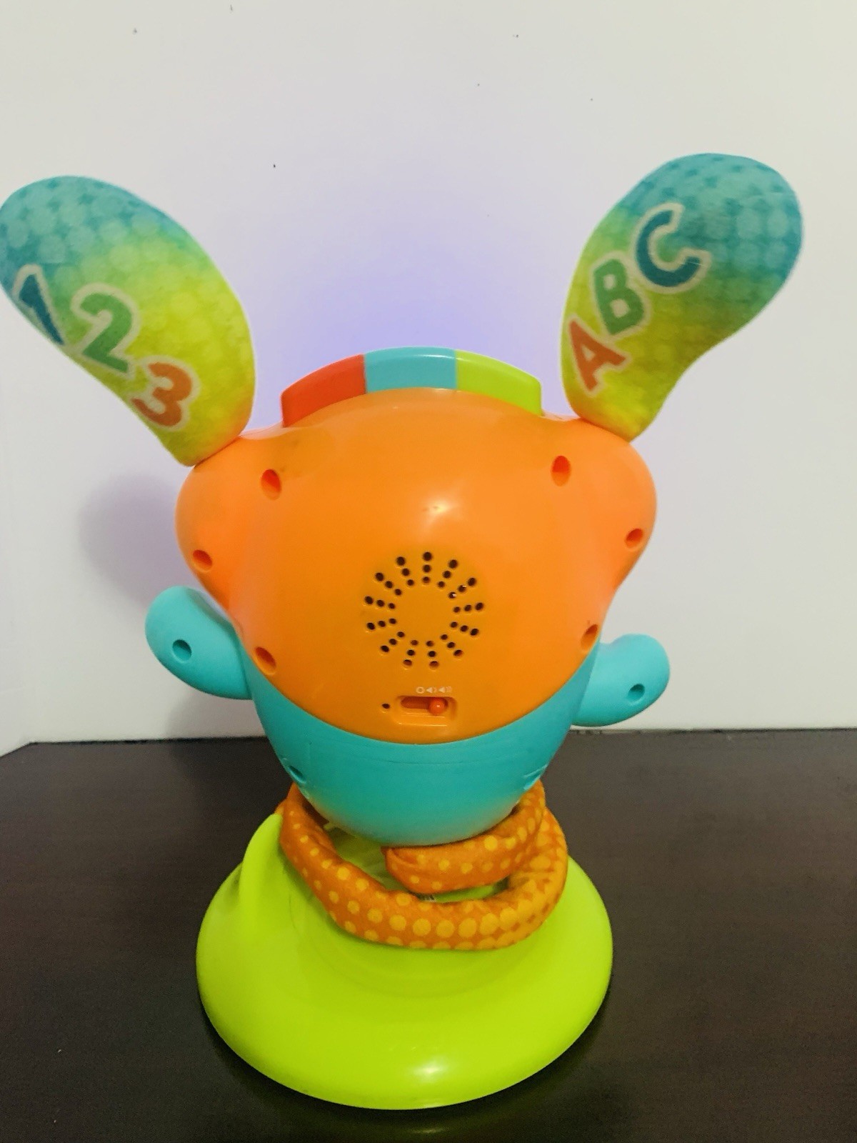 Fisher-Price DJ Bouncin’ Beats Interactive Musical Learning Toy