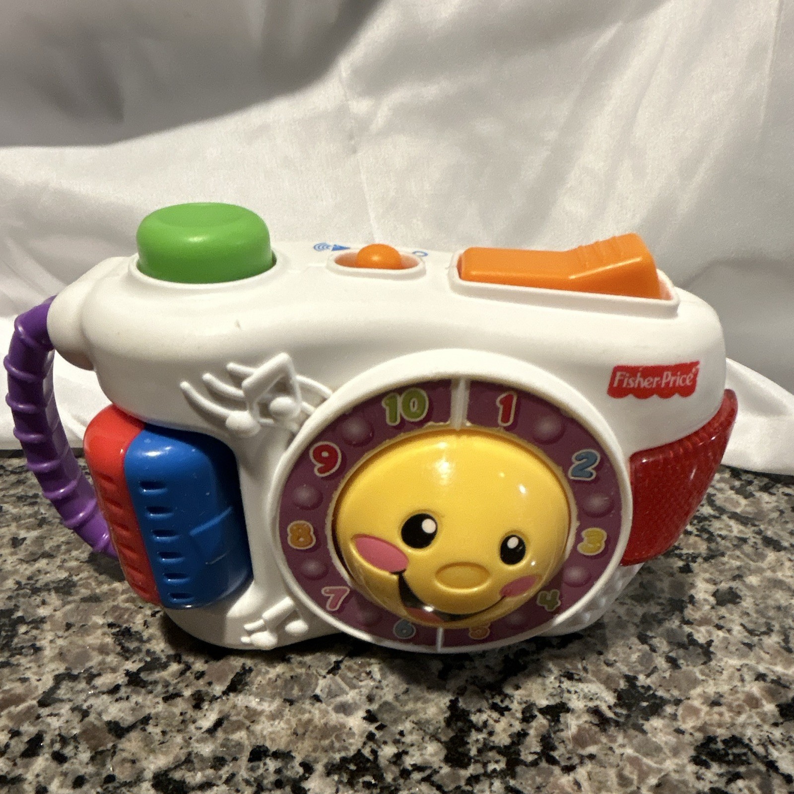 Fisher-Price Musical Toy Camera Numbers & Letters Theme, Multicolor