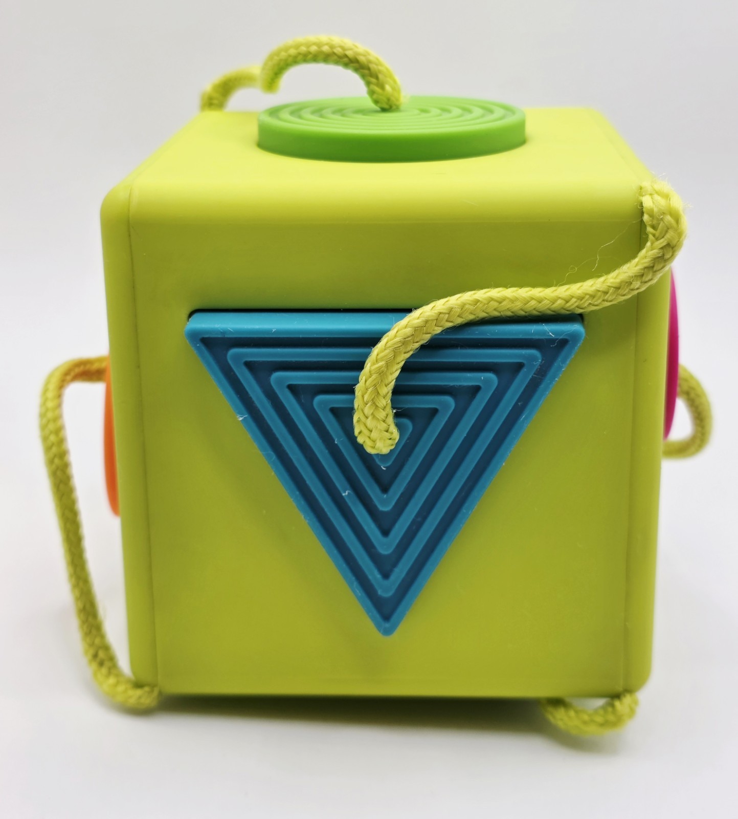 Oombee Cube Shape Sorter with Tethered Shapes for Early Learning Development