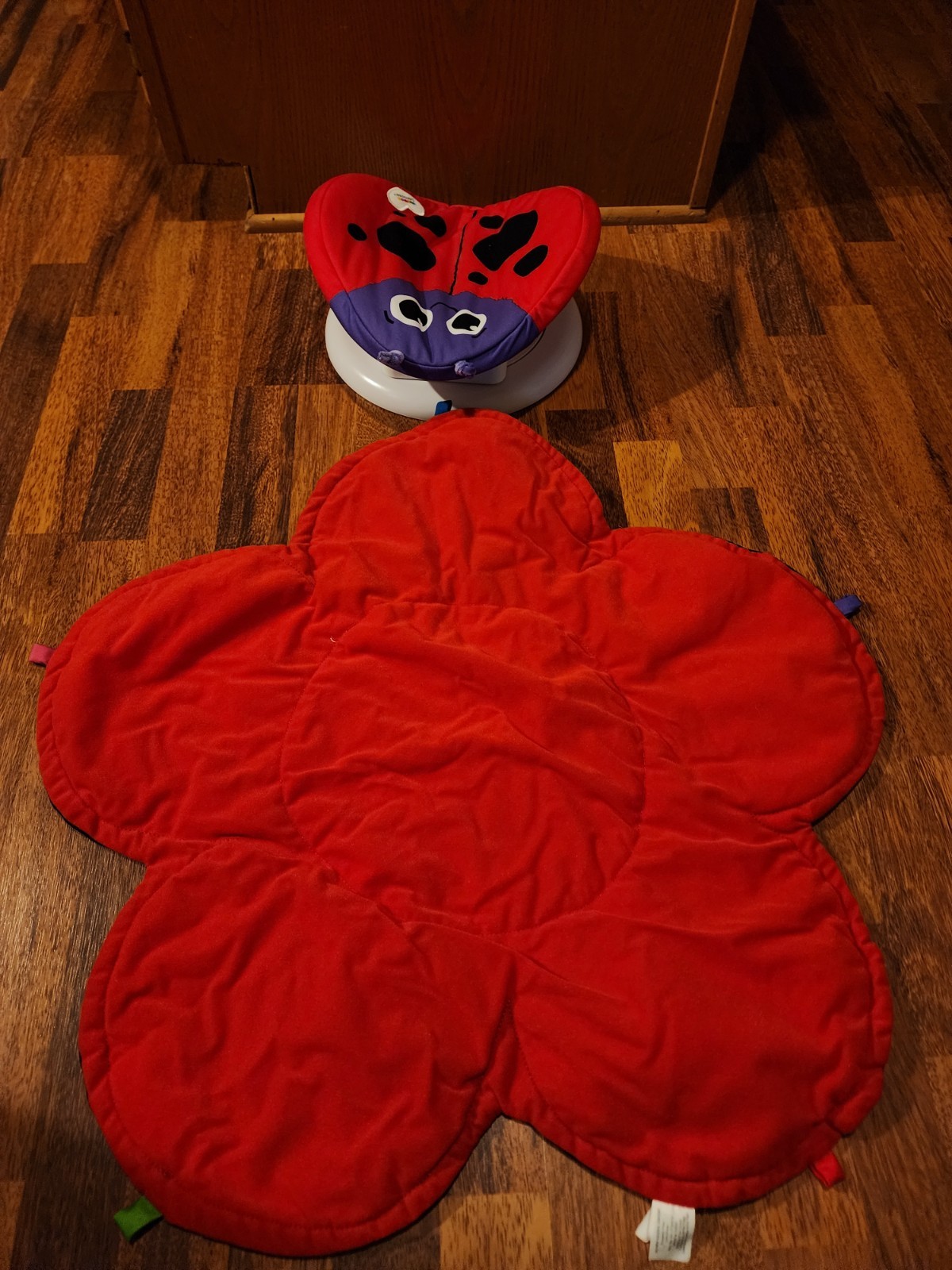 Lamaze Baby Tummy Time Spinner Toy Story Playmat & Ergo Pouch Size 000 Used