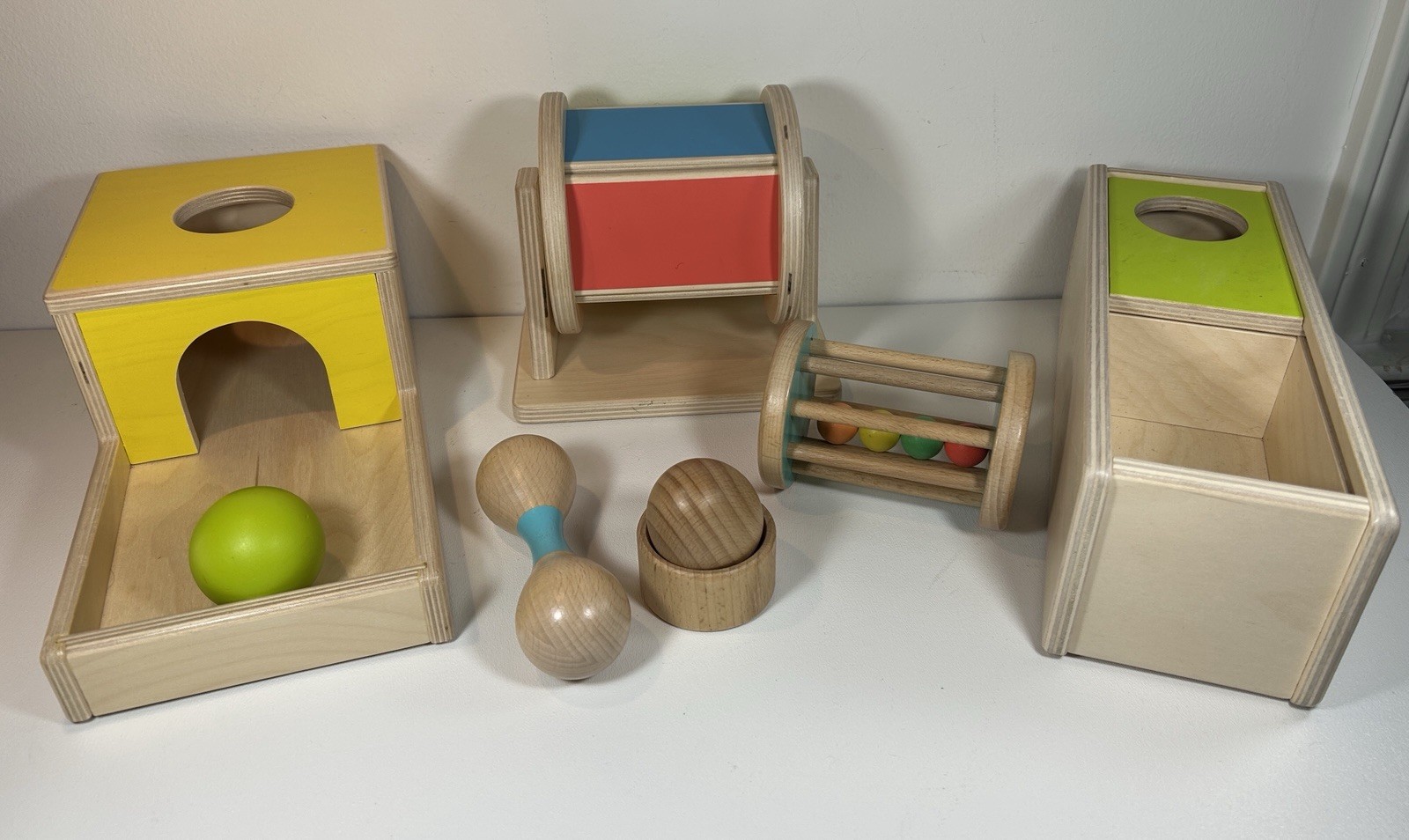 LOVEVERY Lot Montessori Wooden Toys Baby Development 0 – 12 months 6 Activities