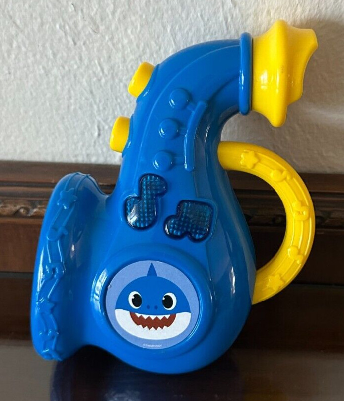 Pinkfong Baby Shark Lights N’ Sounds Saxophone *Does Not Play Music* Lights Up
