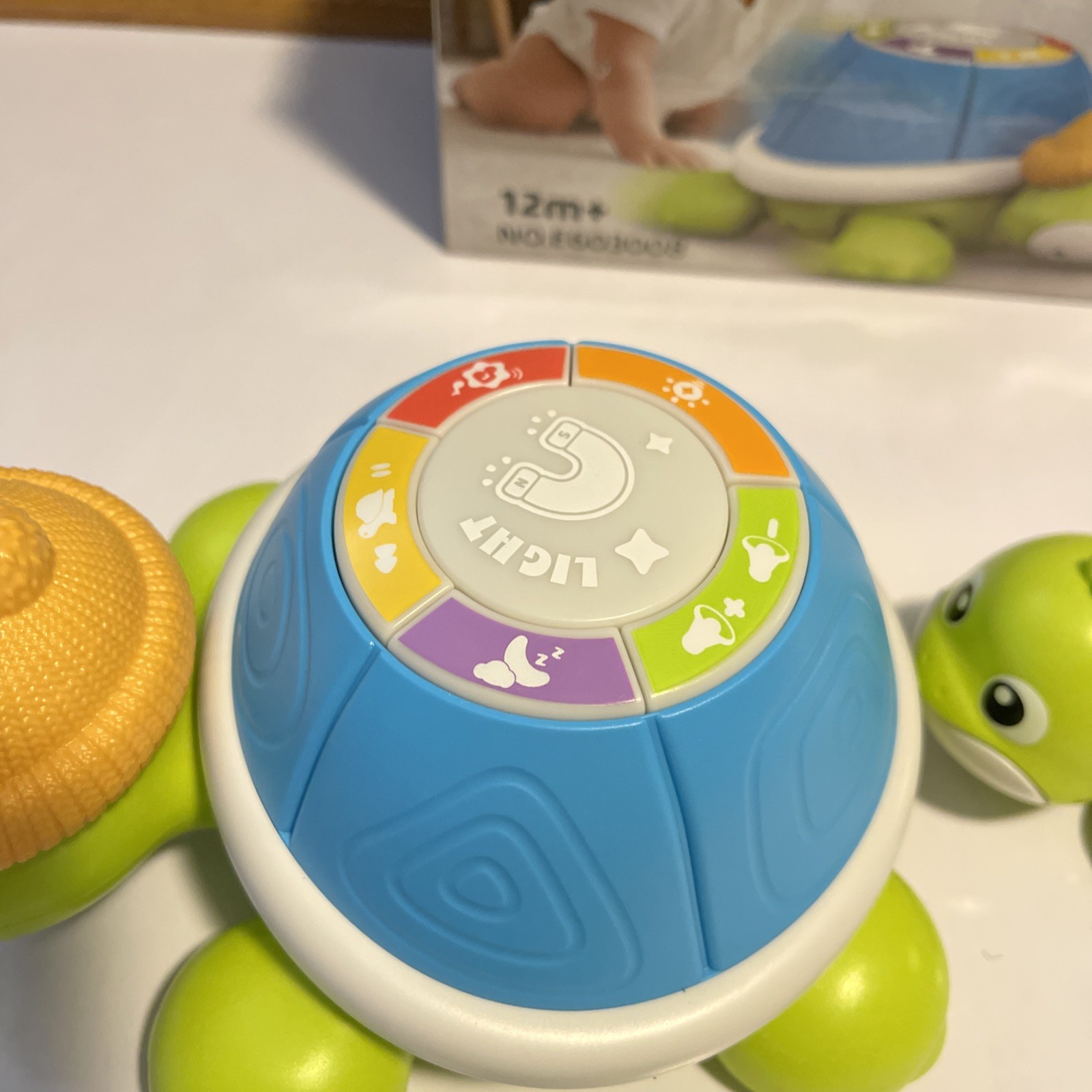 Baby Toys 6-12 Months, Musical Turtle Crawling Toys with Mama and Babies, Baby L