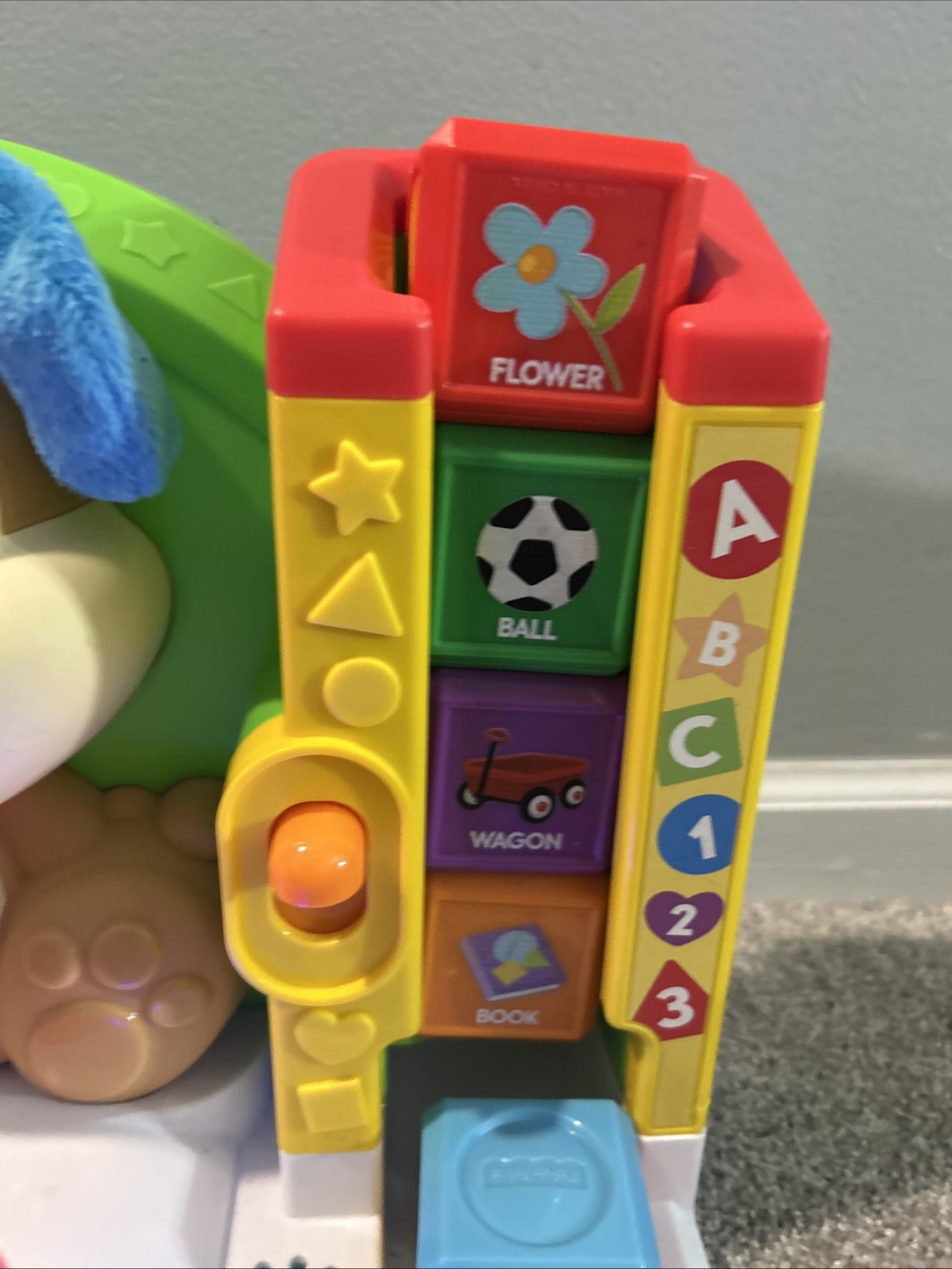 Fisher Price Laugh and Learn First Words Smart Puppy Toy with 7 Blocks Lights