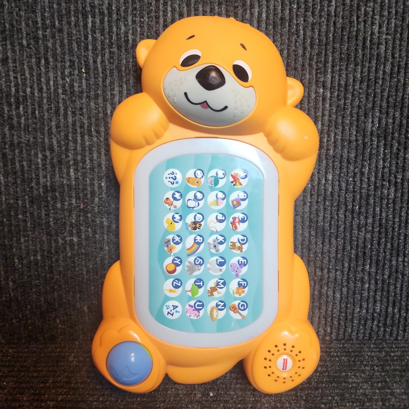 Fisher-Price Linkimals A to Z Otter Interactive Educational Toy with Music Works