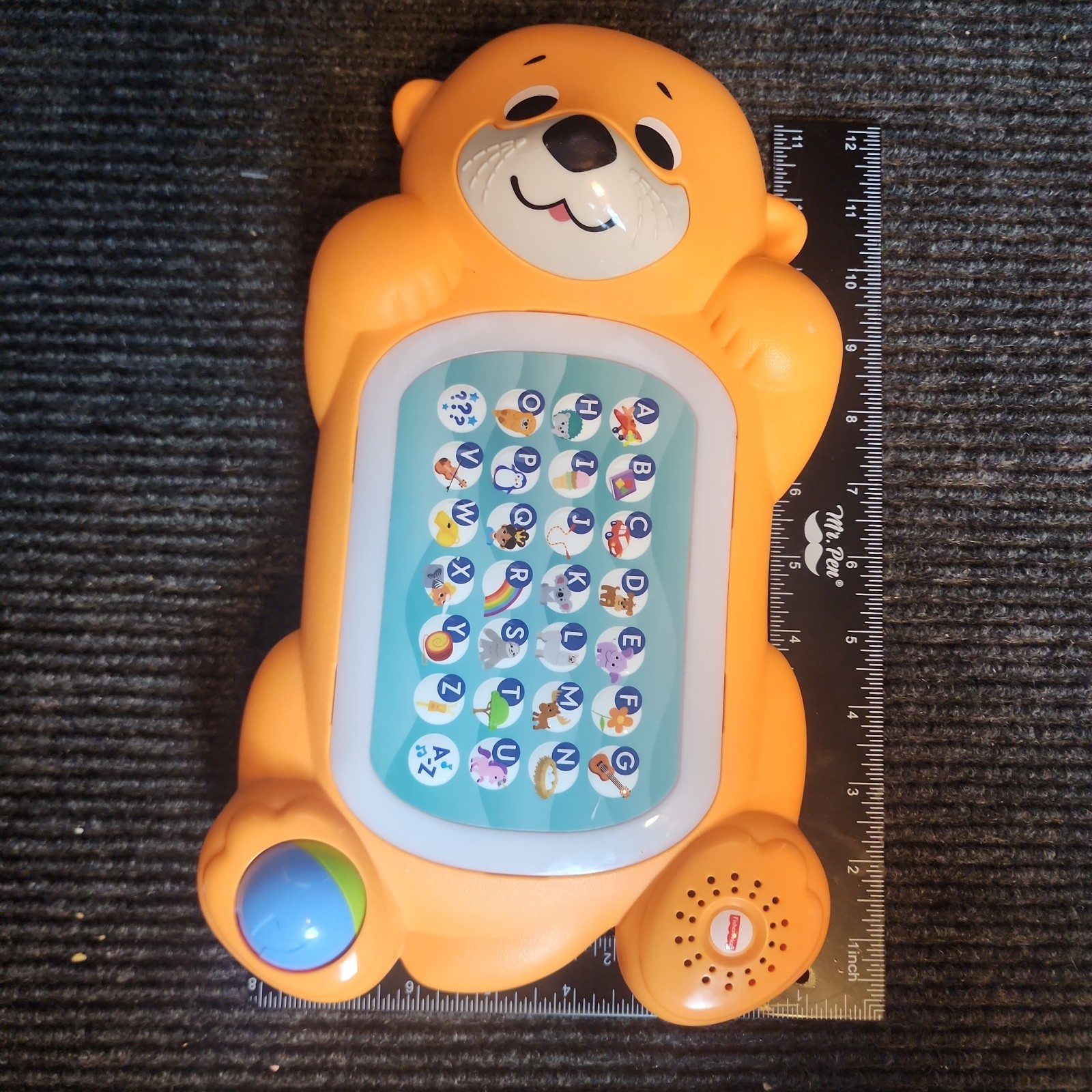 Fisher-Price Linkimals A to Z Otter Interactive Educational Toy with Music Works