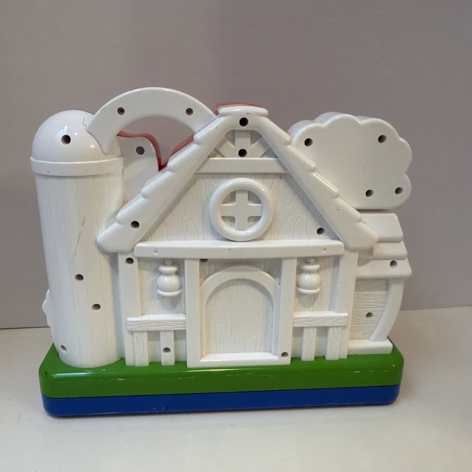 Chicco Interactive Bilingual English Spanish Music Lights Farm Animal SoundsToy