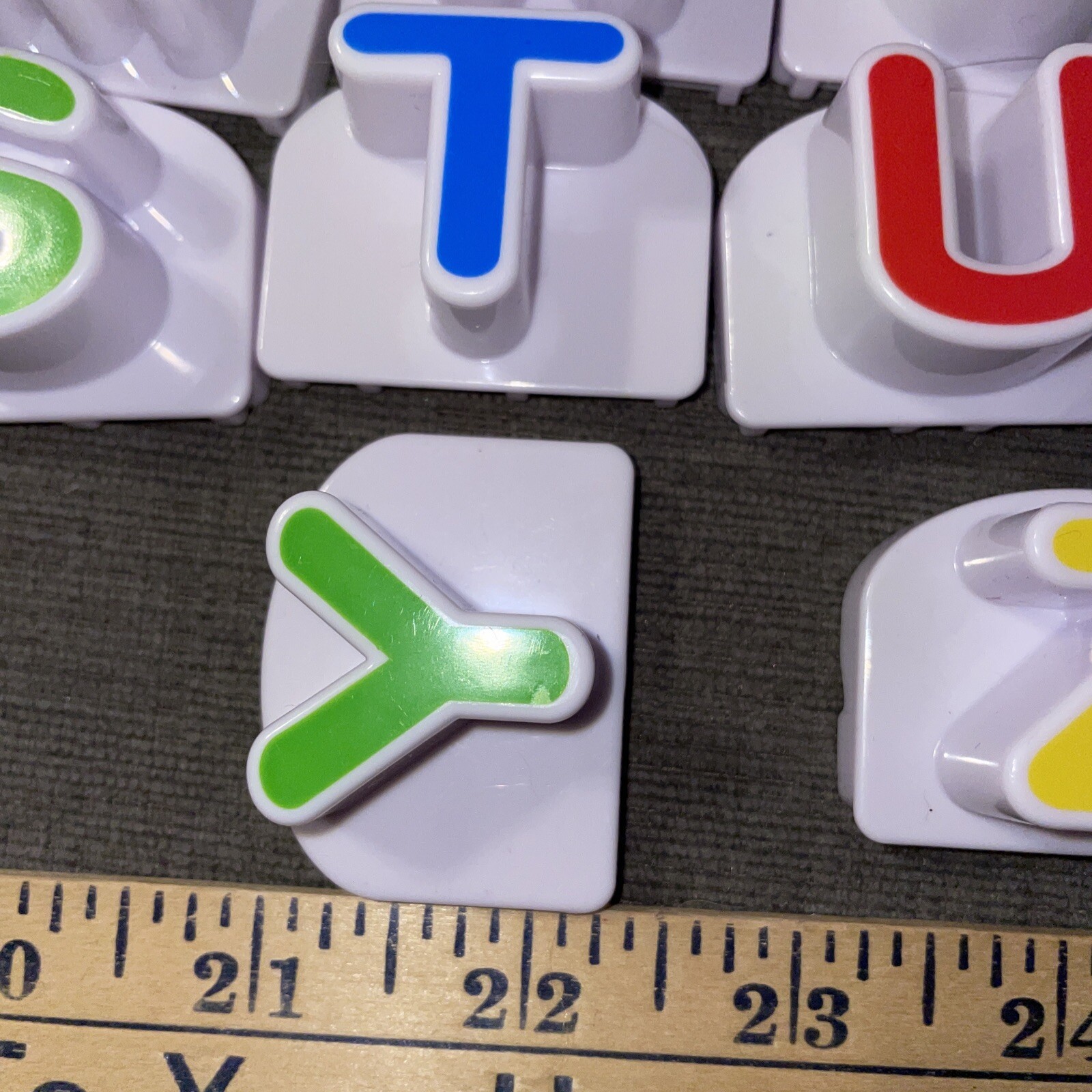 Leapfrog Fridge Phonics Magnetic Replacement Uppercase Capital Letters All 26