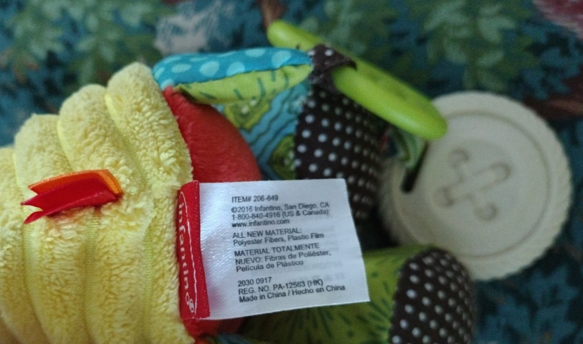 Infantino Yellow Corduroy Giraffe Hanging Stroller Teether Crinkle Rattle Toy