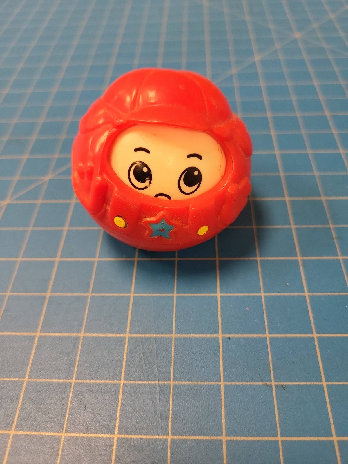 Vintage Red Roly Poly Wobble Toy Changing Faces Expressions Baby Sensory Toddler