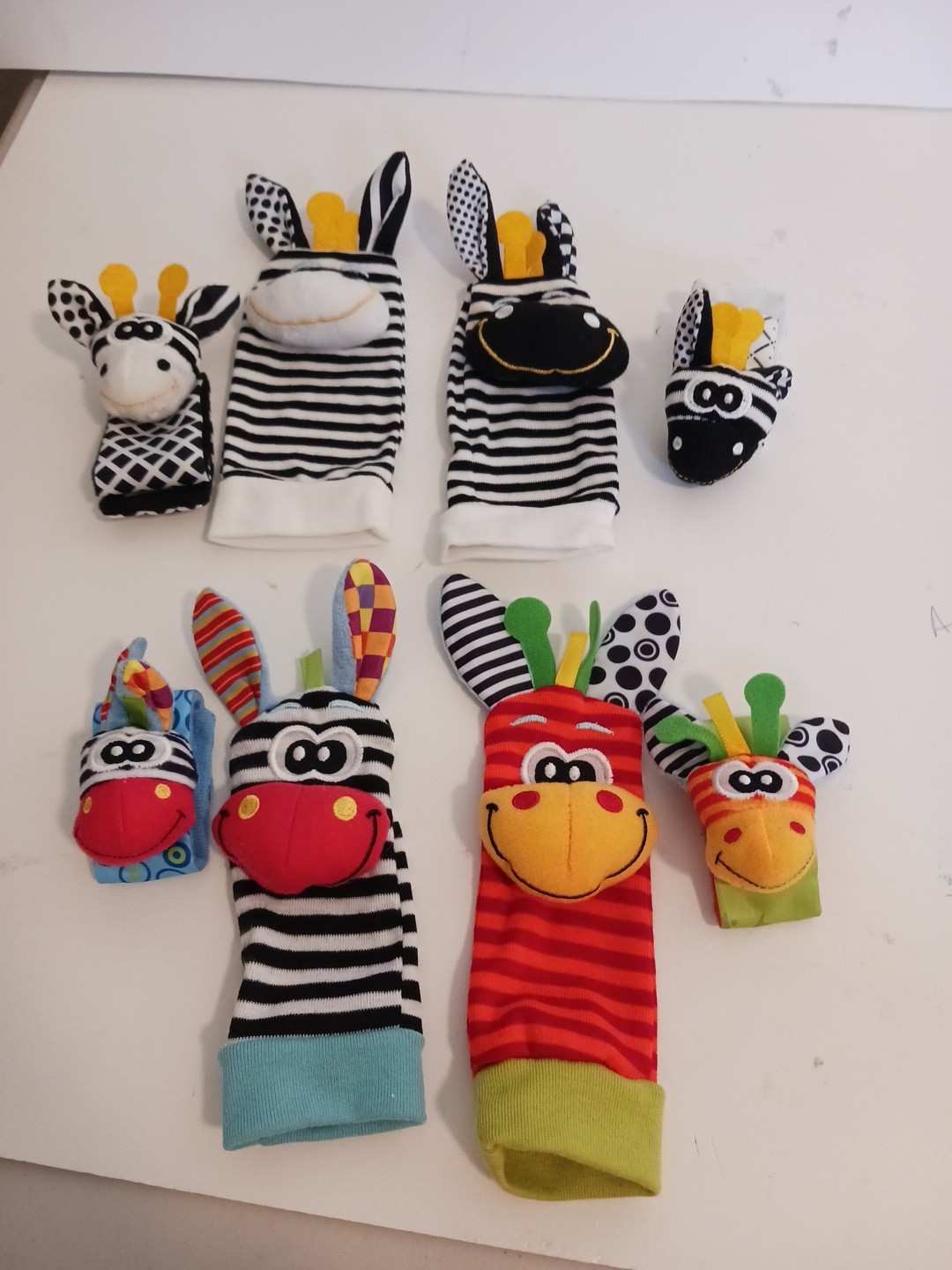 Playgro Jungle Wrist Rattle and Foot Finder Baby Shower 4 Pairs Colorful Playful