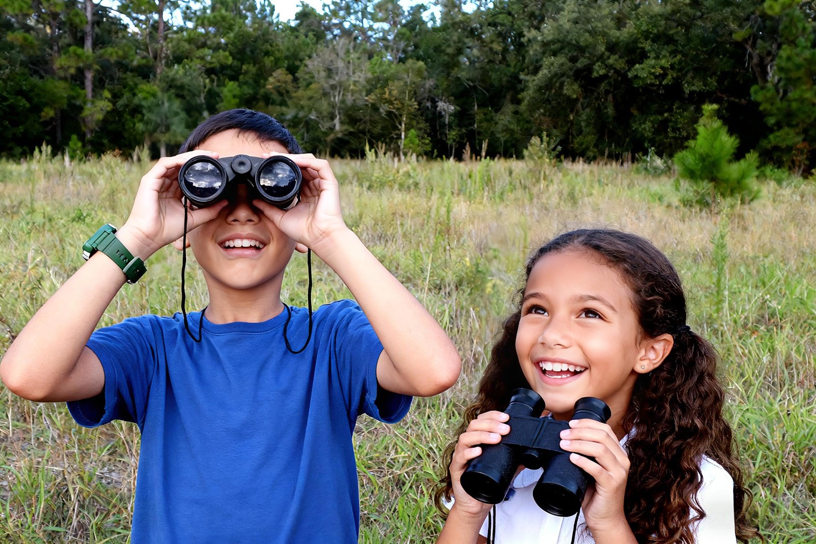Toy Binoculars with Neck String, Camping Birthday Party normal, black