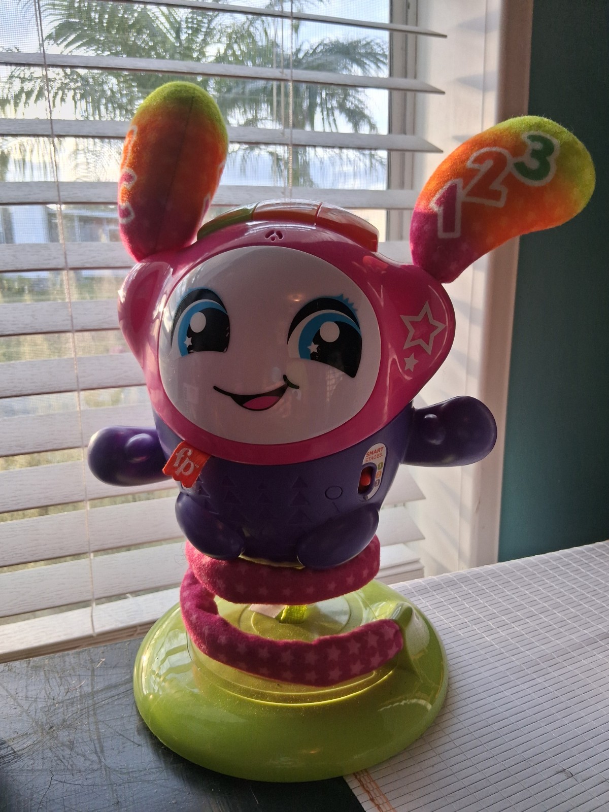 DJ Bouncin Beats Fisher Price Baby and Toddler Learning Toy FUN!