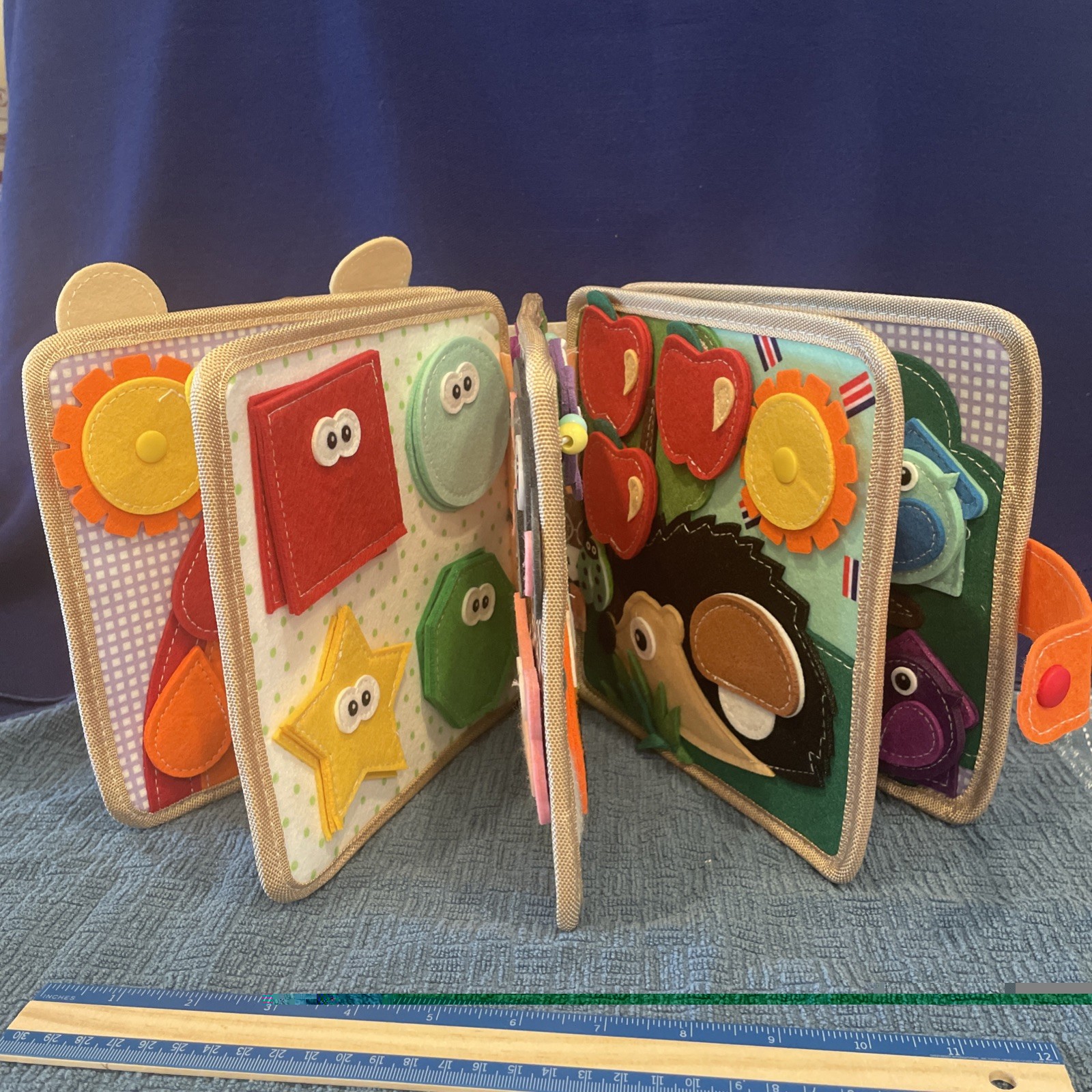 New In Package Montessori Busy Sensory Book for Toddlers Giraffe Book 9 Pages