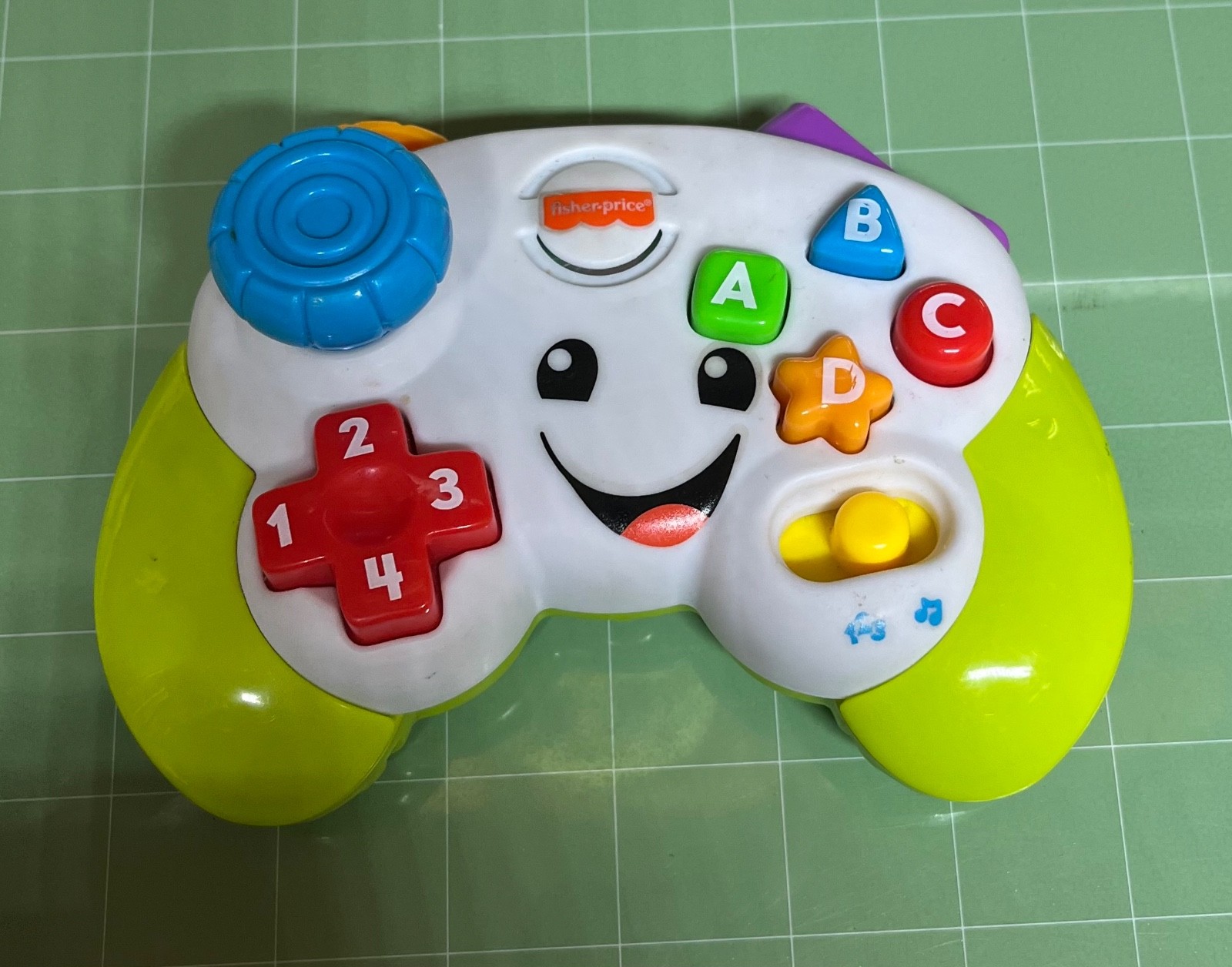 Fisher Price Laugh and Learn Game Controller ABCs Numbers Singing 3-36mos