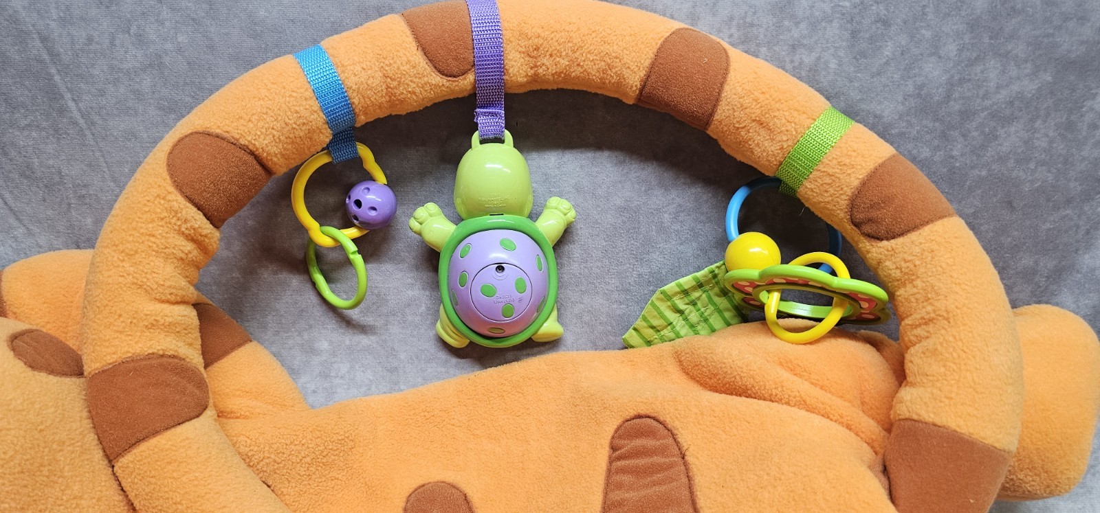 Vintage Disney Tigger Baby Floor Play Mat Activity Hanging Toys Plush READ