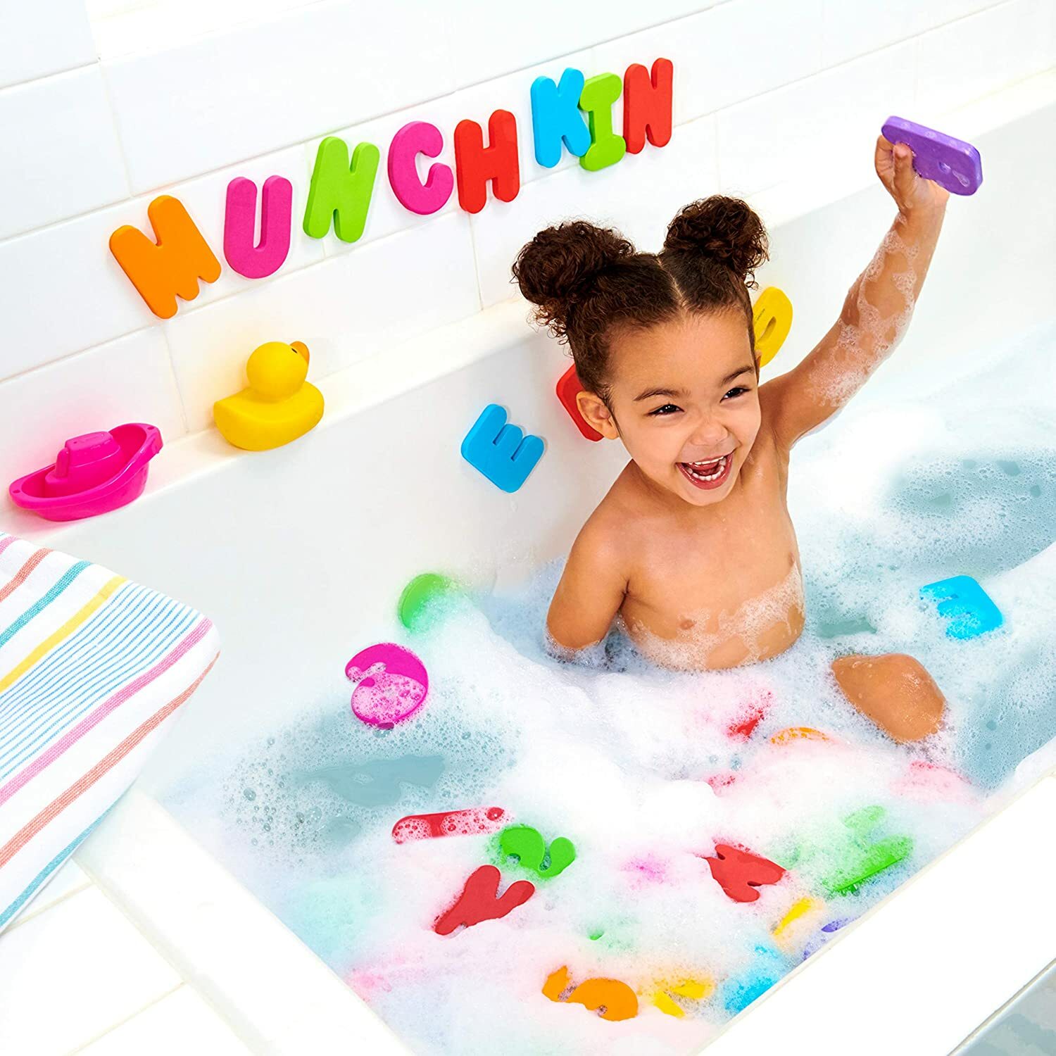 MUNCHKIN 36 BATH FLOATING LETTERS & NUMBERS, 3.15 IN TALL, STICKS TO WALL