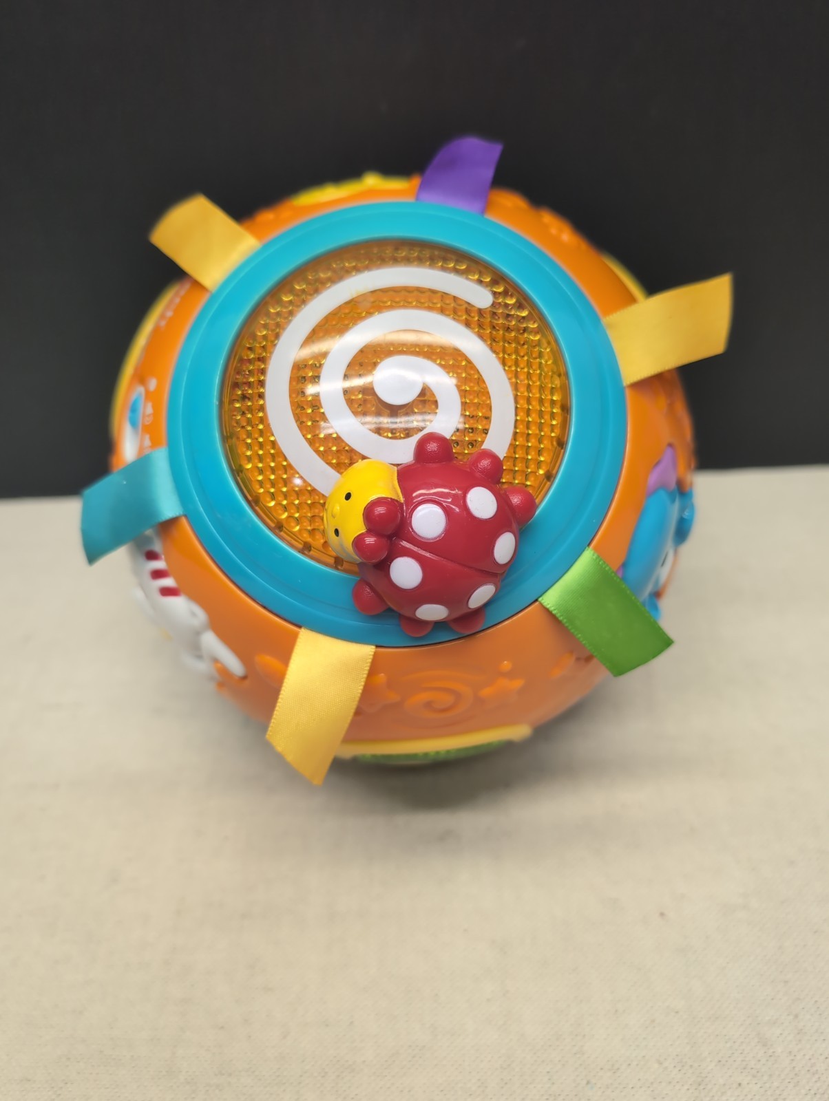 VTech Move & Crawl Ball Educational Learning Toy Moves Talks Plays Tunes Used