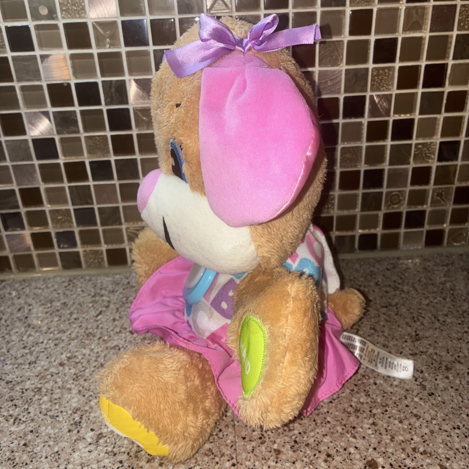 Fisher-Price – Laugh & Learn Smart Stages Sis Plush Toy – Brown