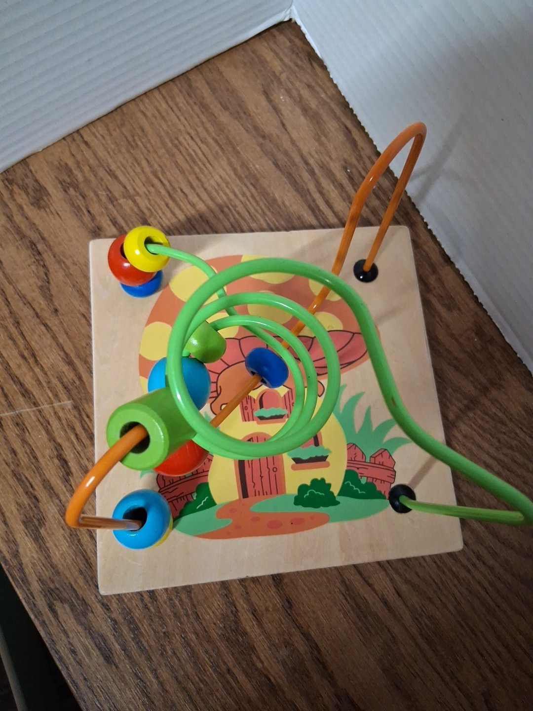 TOYVENTIVE WOODEN Sensory Cube WITHOUT BLOCKS, MUSHROOM Pattern