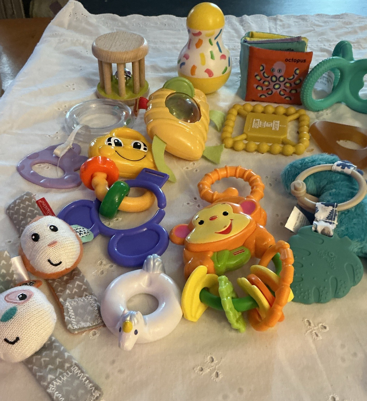 Infant/Toddler/Baby Random Lot Of Baby Toys