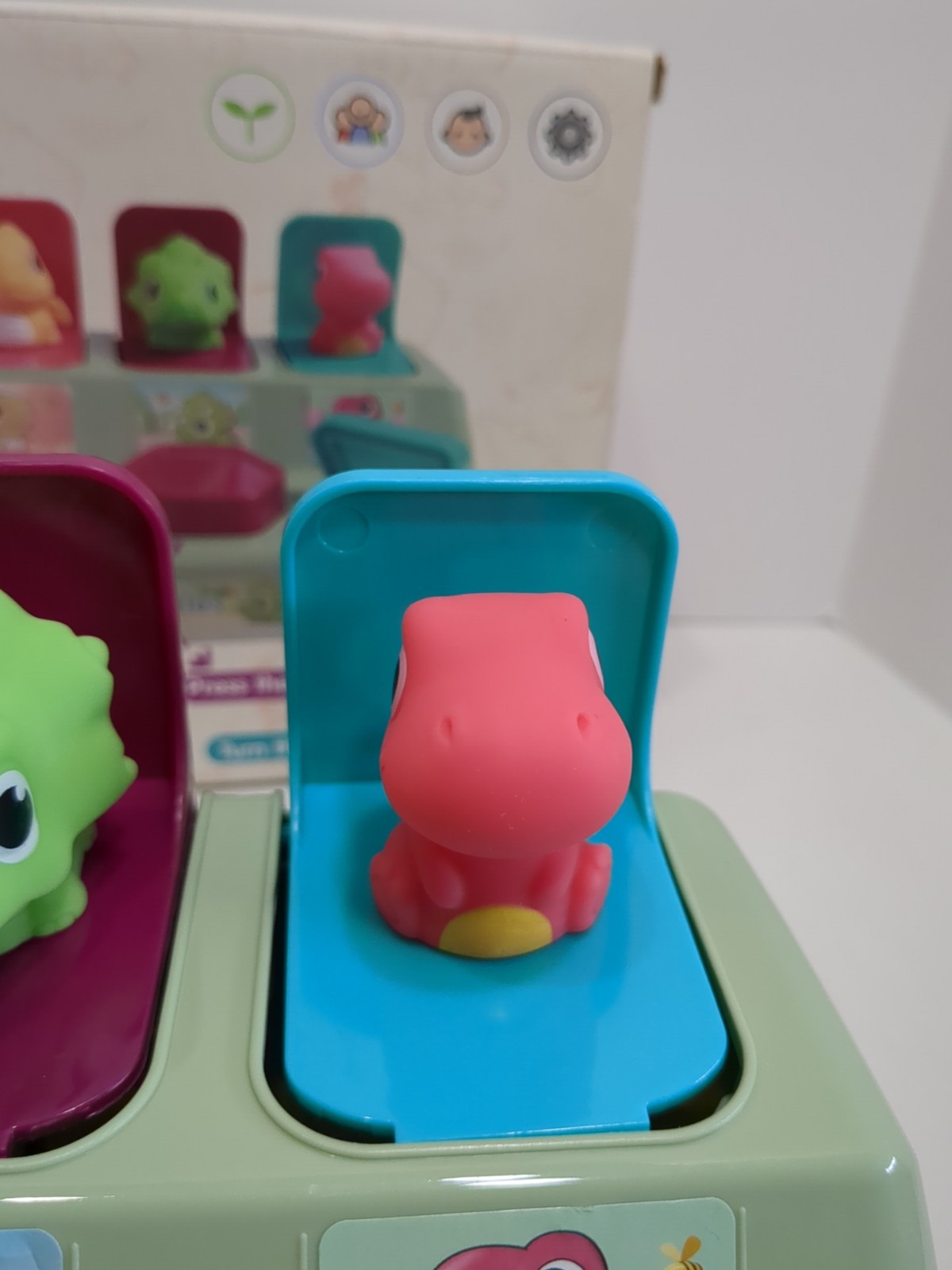 Pop-Up Littles, Fully mobilize hand eye coordination, infant and child teaches P