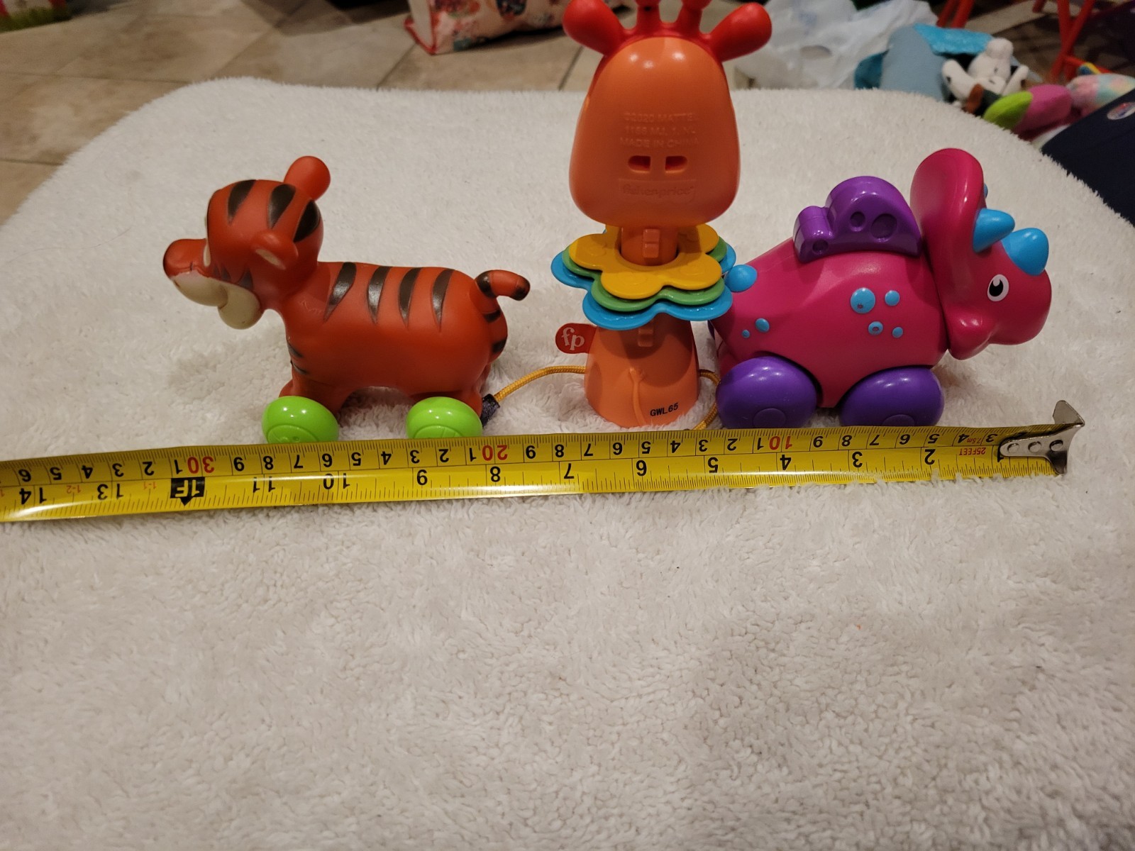 2 Fisher Price Youth Toys Giraffe and Dino Plus WaltDisney Tigger Great Shape