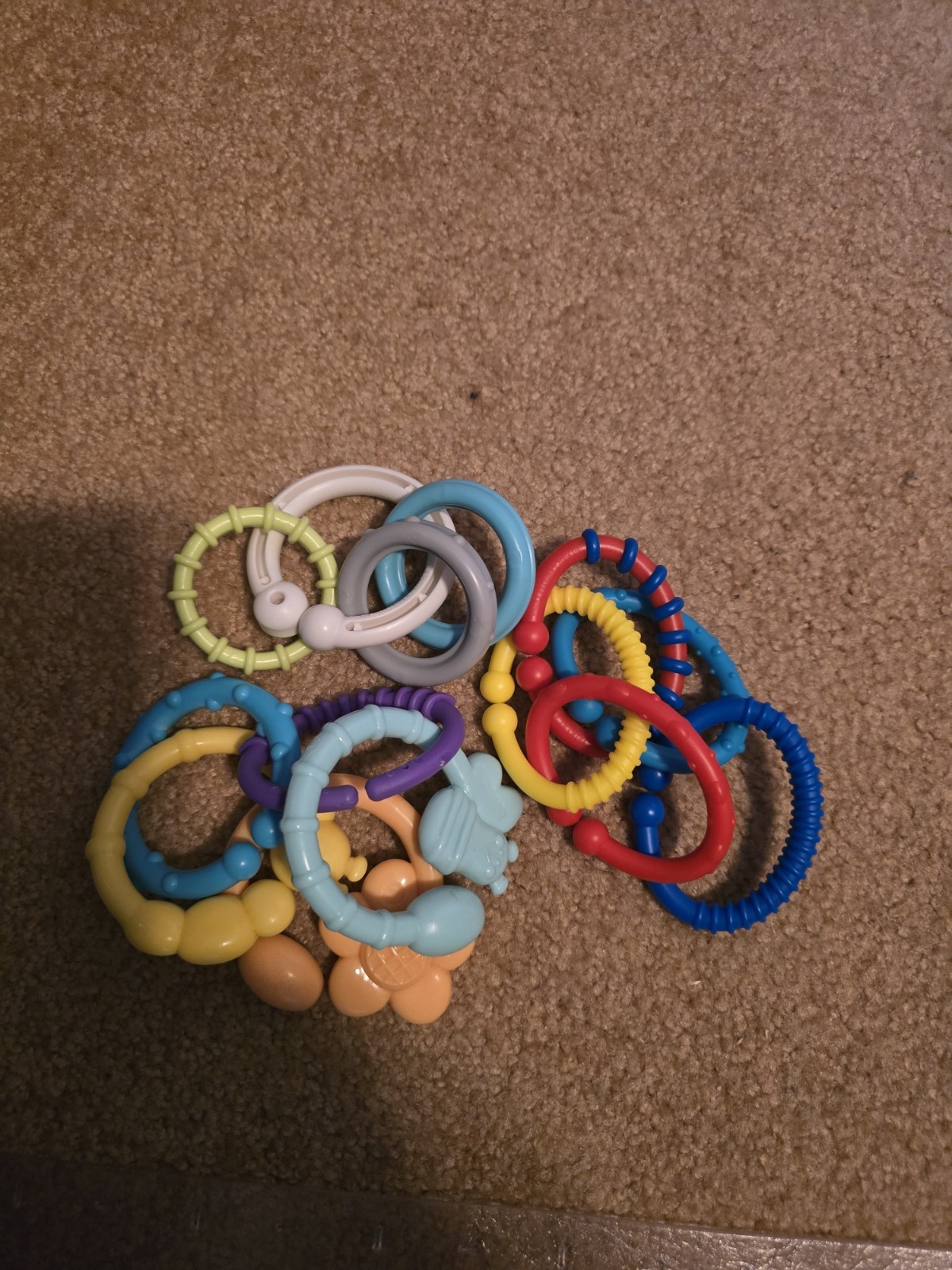 3 SETS OF HARD PLASTIC PLAY RINGS FOR BABY