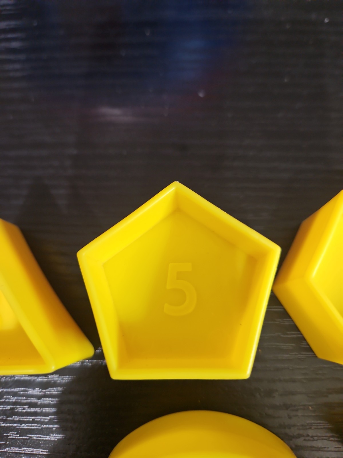 VTG Tupperware Shape-O-Ball Toy Shape Sorter with 8/10 Shapes Tuppertoys