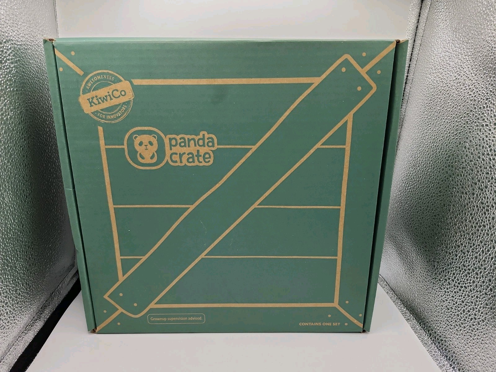 KiwiCo Panda Crate Look With Me Motor Skills Kit 18-24 Months