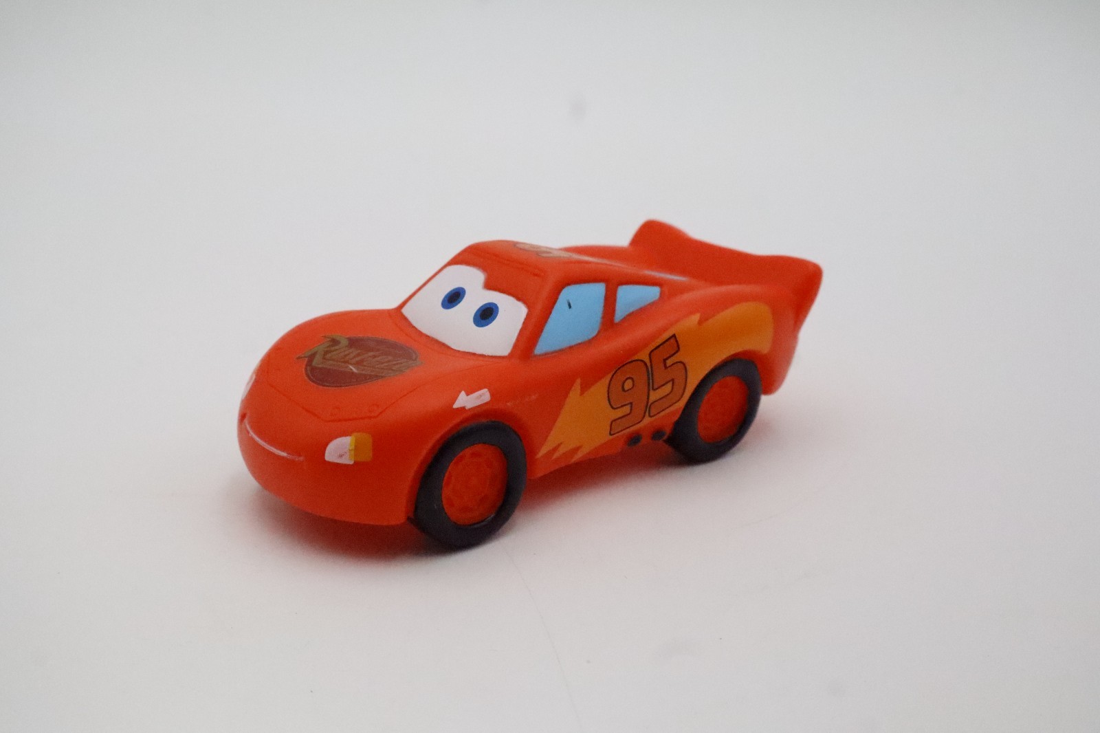 Disney Pixar Cars Lightning McQueen Red Bath Toy Vehicle Figure Disney Store