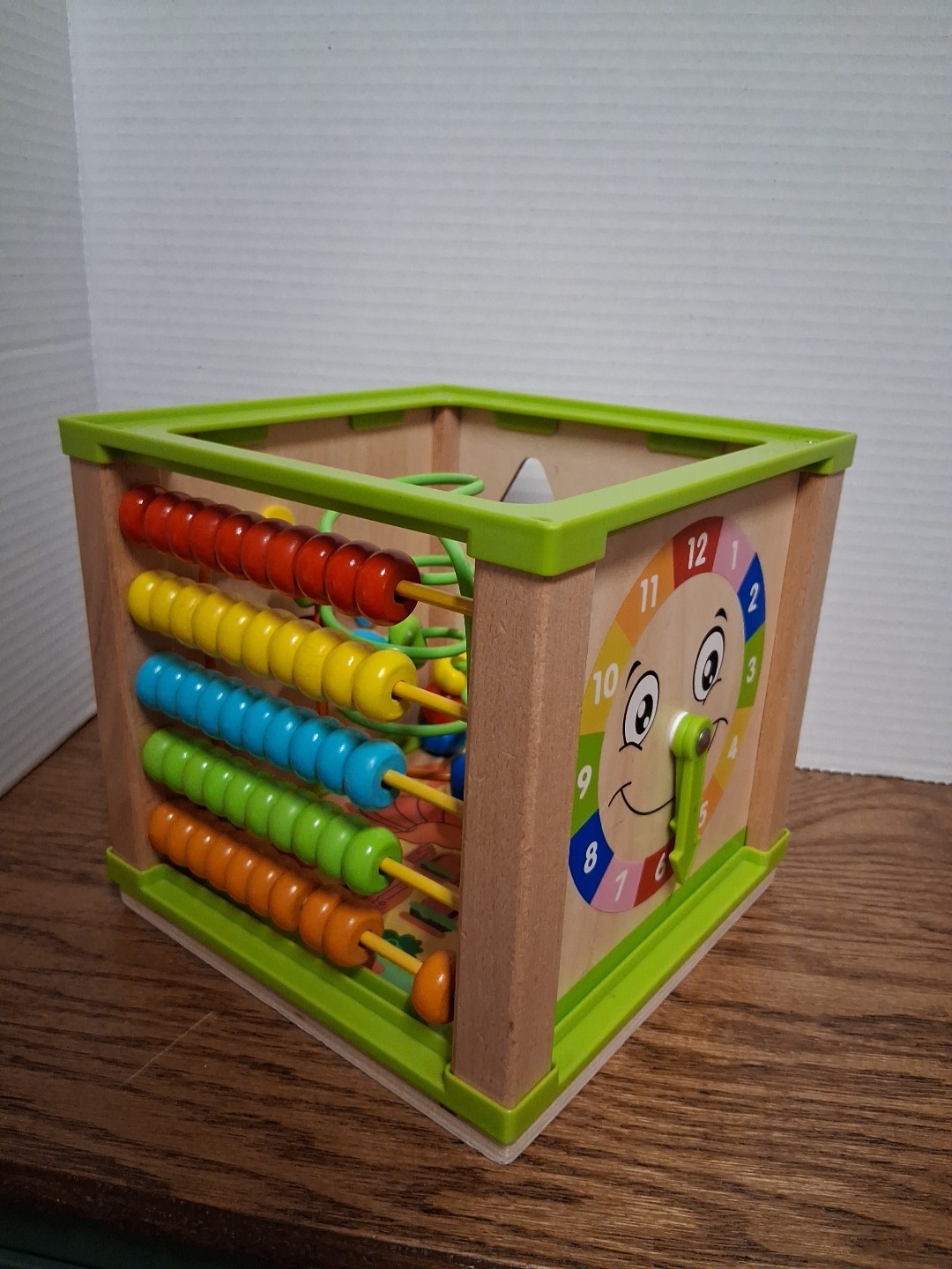 TOYVENTIVE WOODEN Sensory Cube WITHOUT BLOCKS, MUSHROOM Pattern