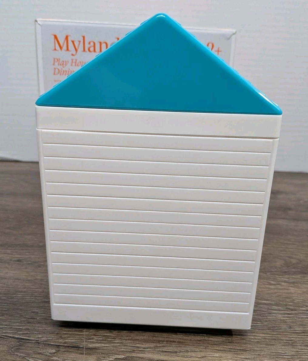 Kid O Myland Play House Collection Dining with Light Effects in Box – No Figure