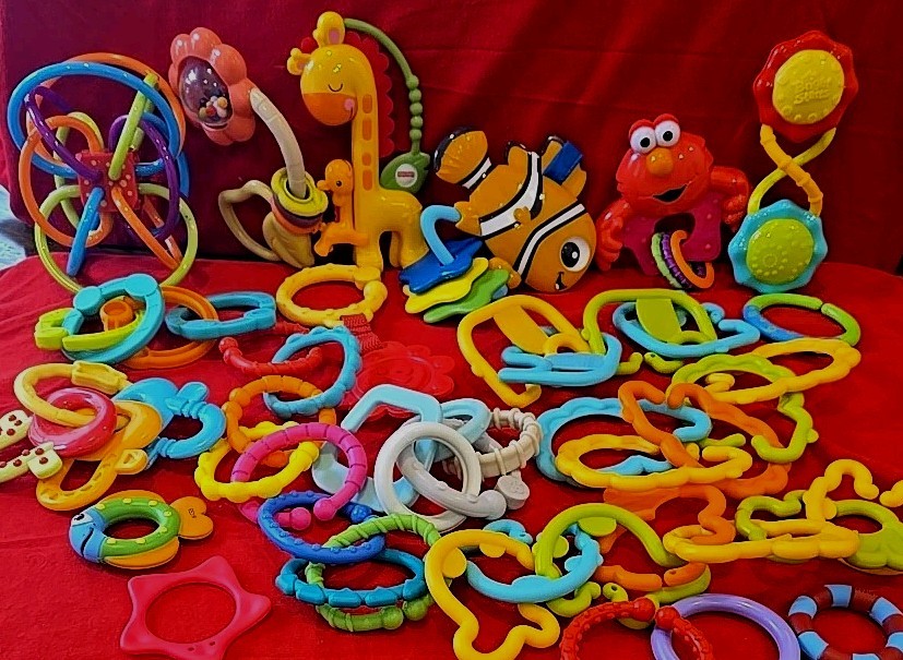 30+ BABY RINGS LINKS Connecting Teether Toys Chain Plus Add On Rattles ELMO NEMO