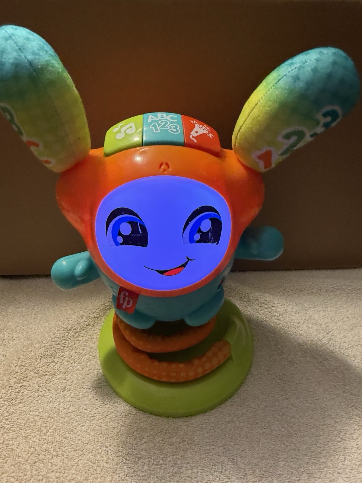 Fisher-Price DJ Bouncin’ Beats Interactive Musical Learning Toy Works Well