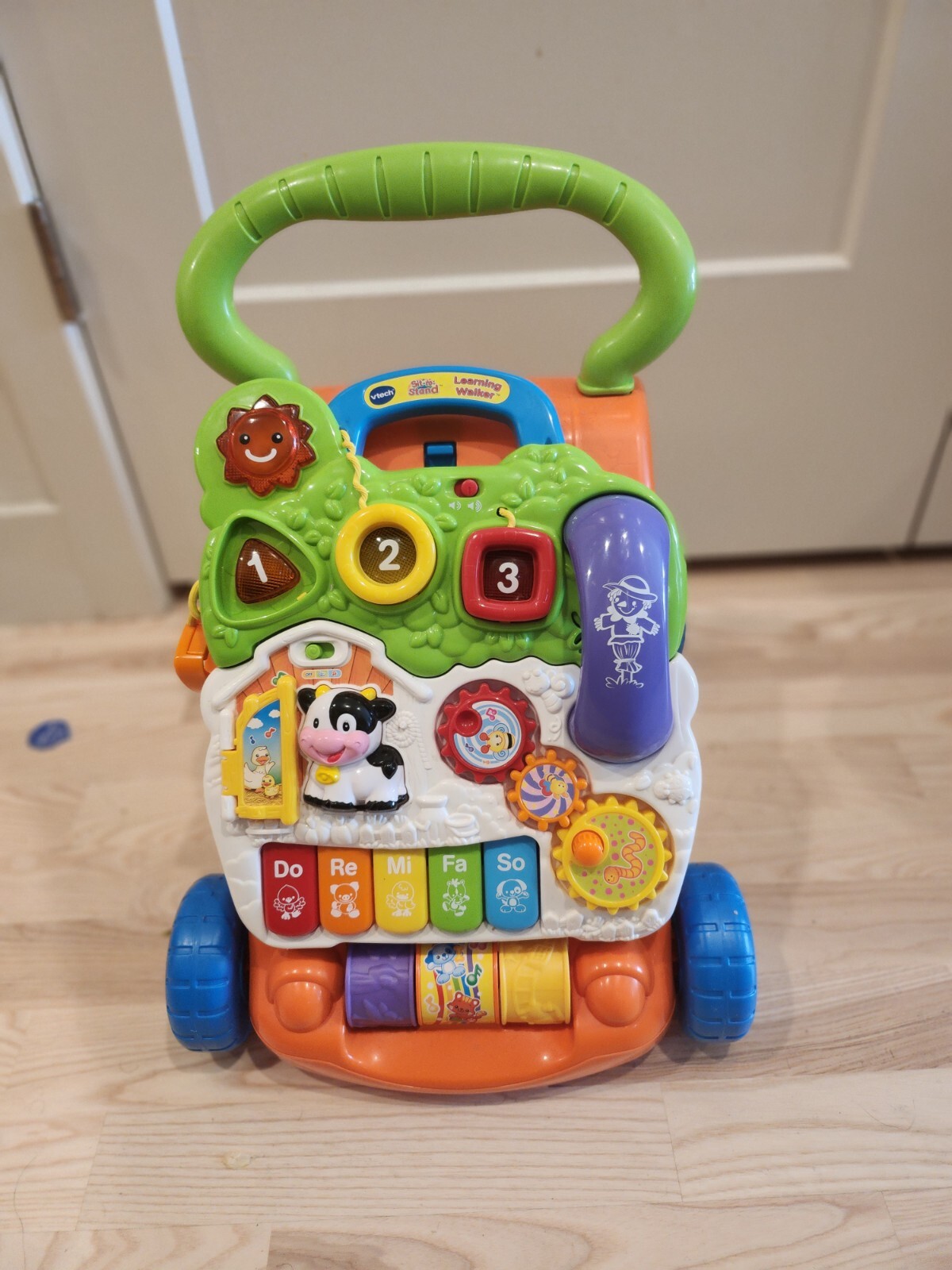 VTech Sit-to-Stand Interactive Learning Walker for Babies (9 months +)