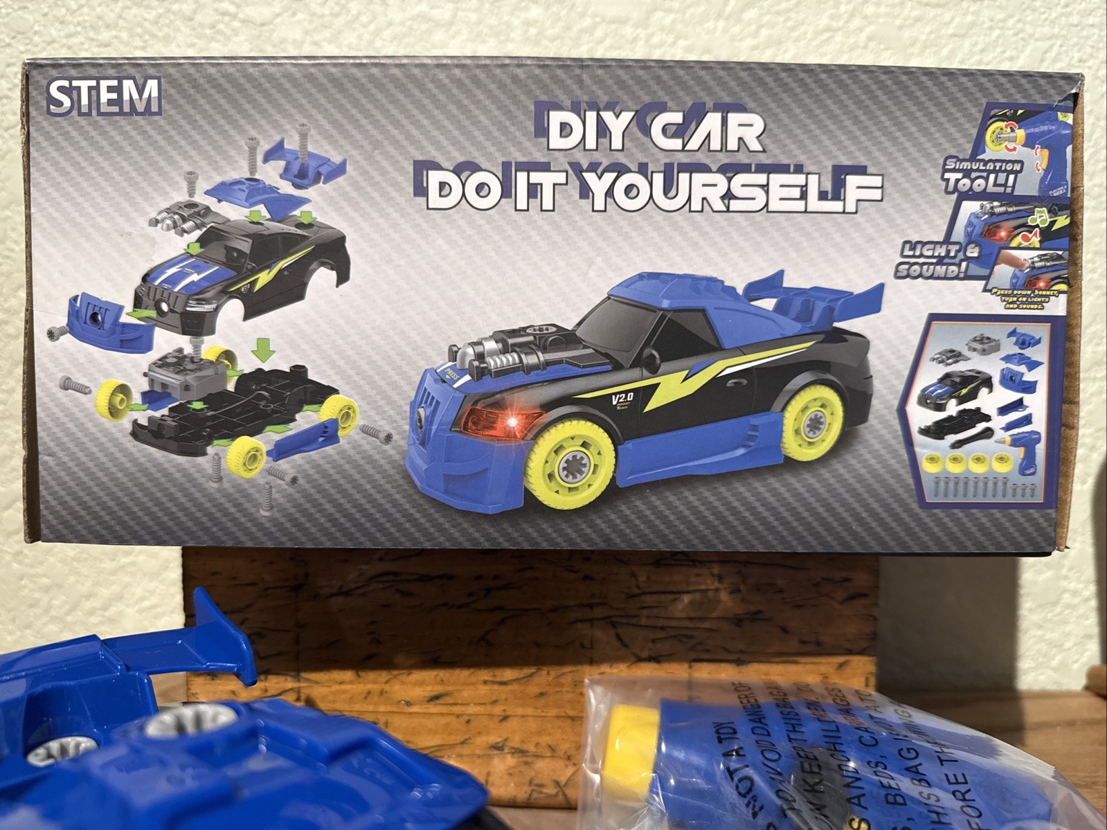 GILOBABY 26 Piece Take Apart Toy Race Car Electric Drill Lights Sounds STEM NEW