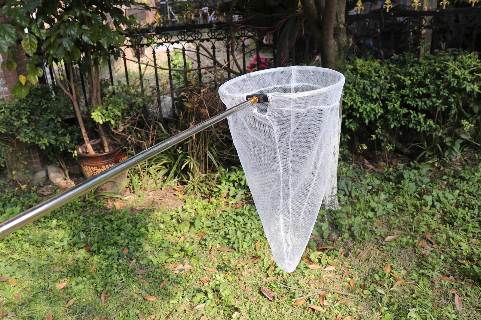 RESTCLOUD Insect and Butterfly Net with 12″ Ring, 59″ Handle, Multicolor