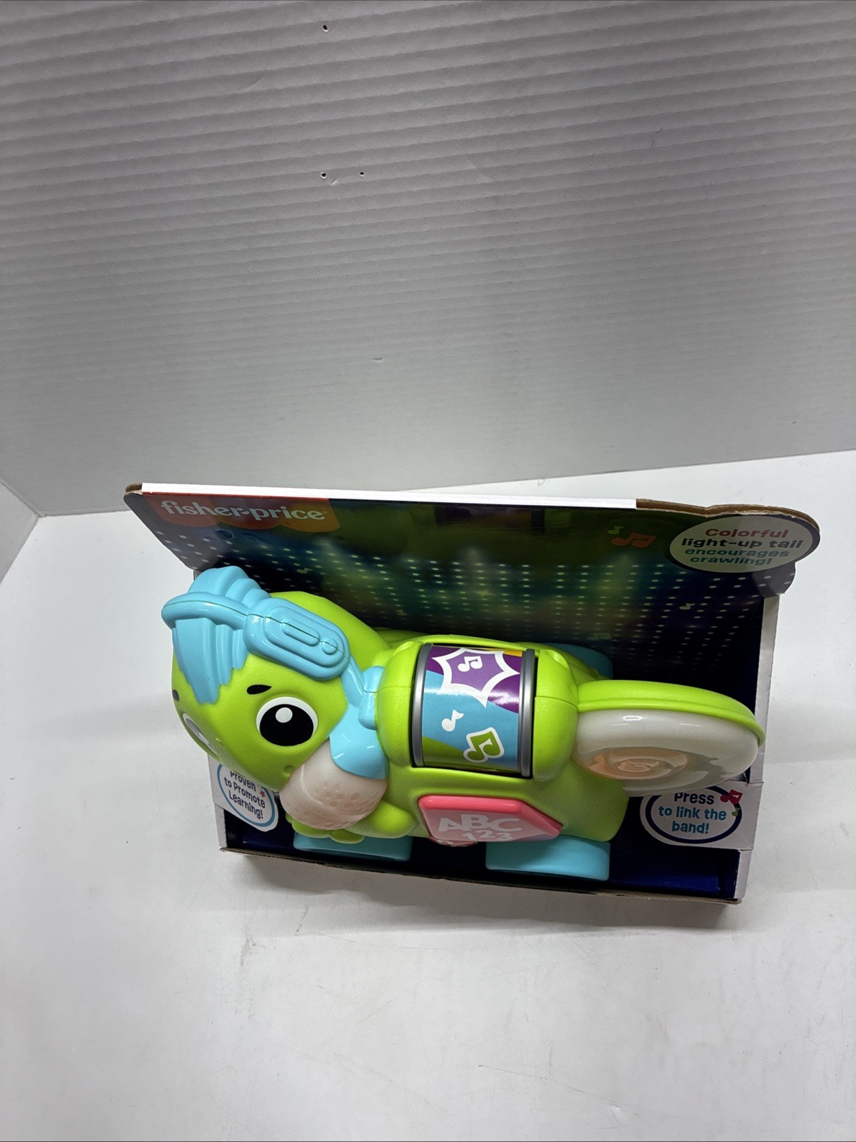 Fisher Price Link Squad Crawl n Colors Chameleon Interactive Learning Toy