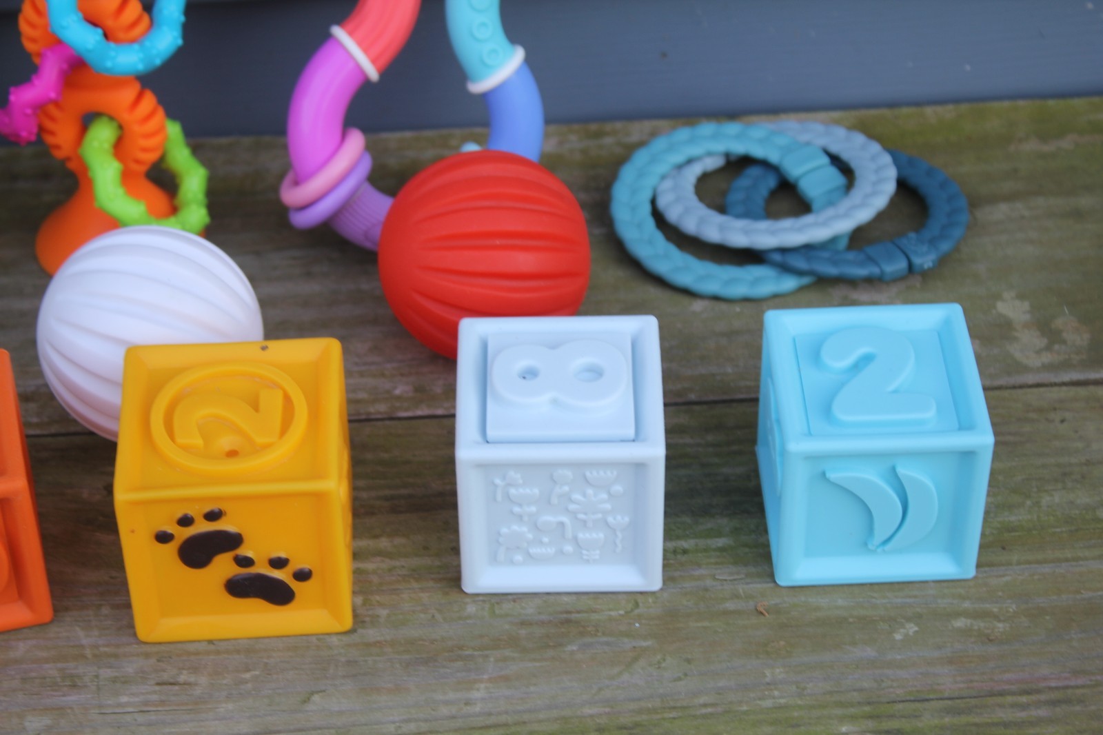 Fat Brain Toys Oombee Squigzee Blocks Rubber Baby Toys Toddler Balls Sensory Lot