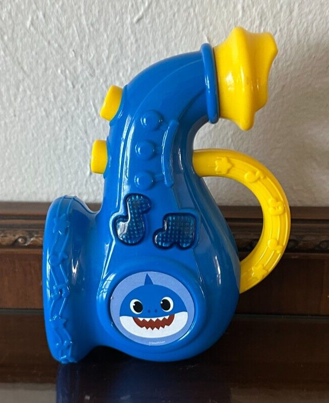 Pinkfong Baby Shark Lights N’ Sounds Saxophone *Does Not Play Music* Lights Up
