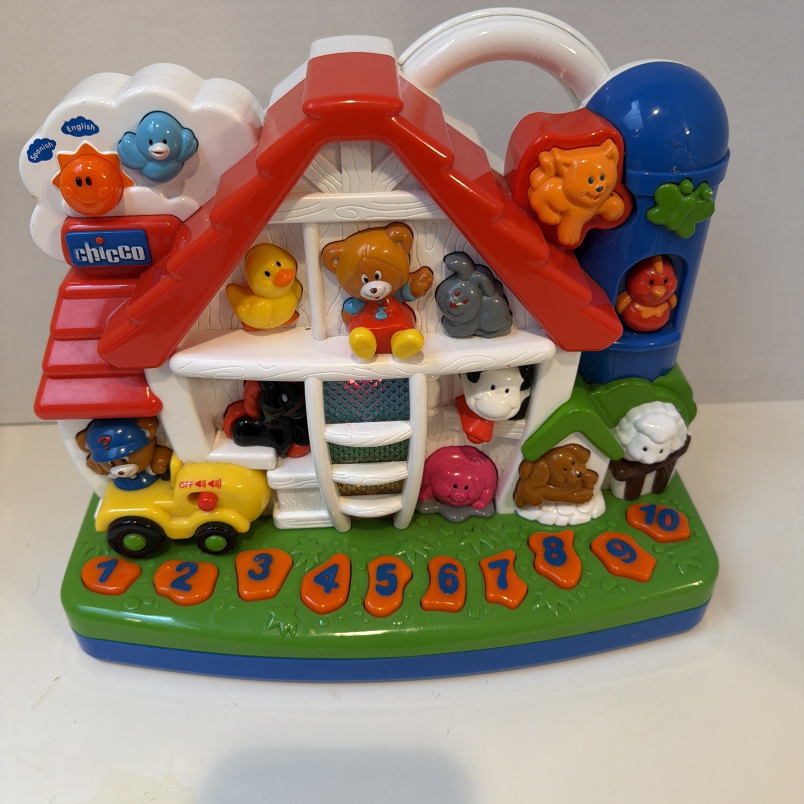 Chicco Interactive Bilingual English Spanish Music Lights Farm Animal SoundsToy