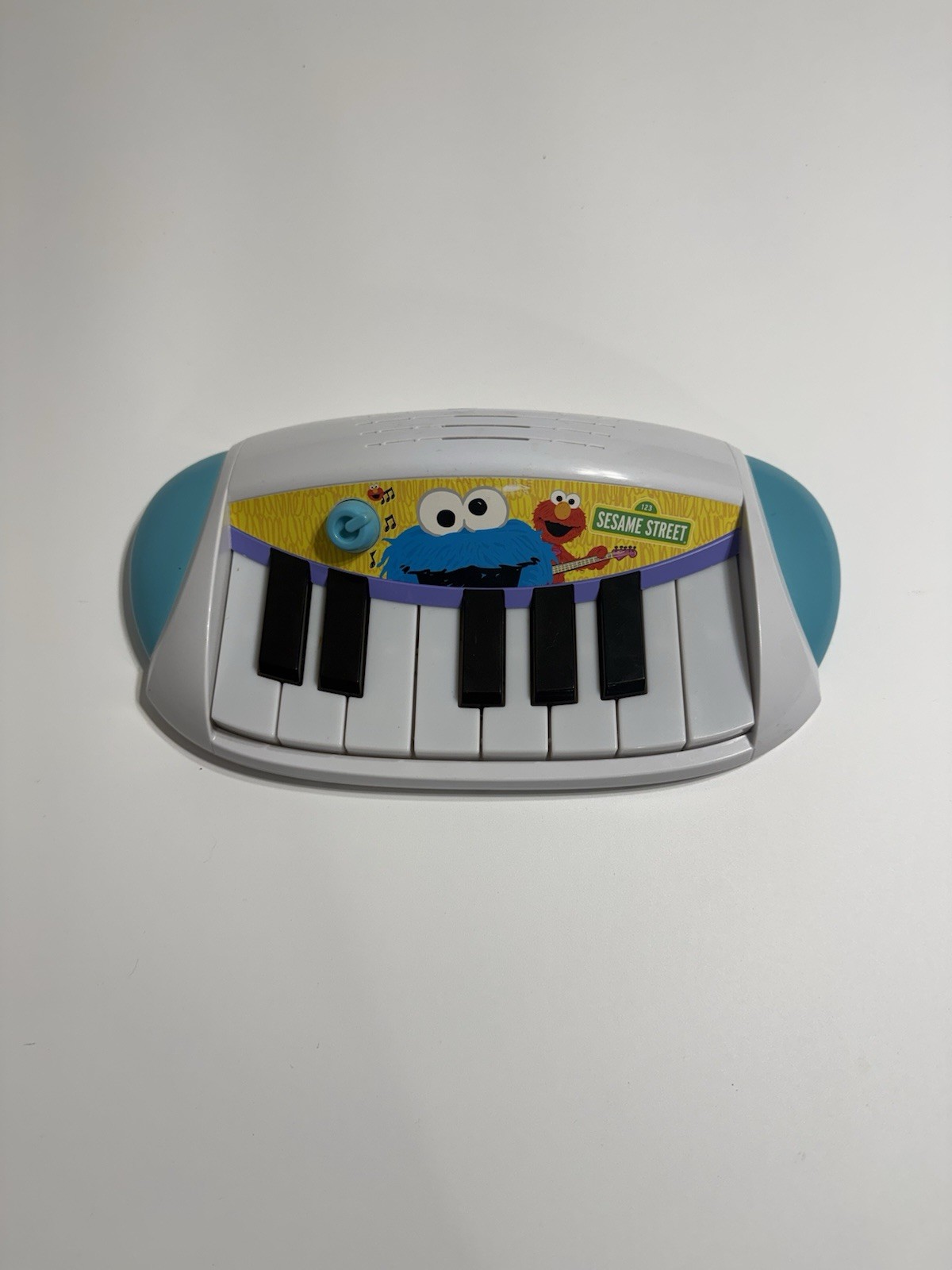 Sesame Street Cookie Monster Piano Keyboard Musical Toy Hasbro 2010 Elmo Works