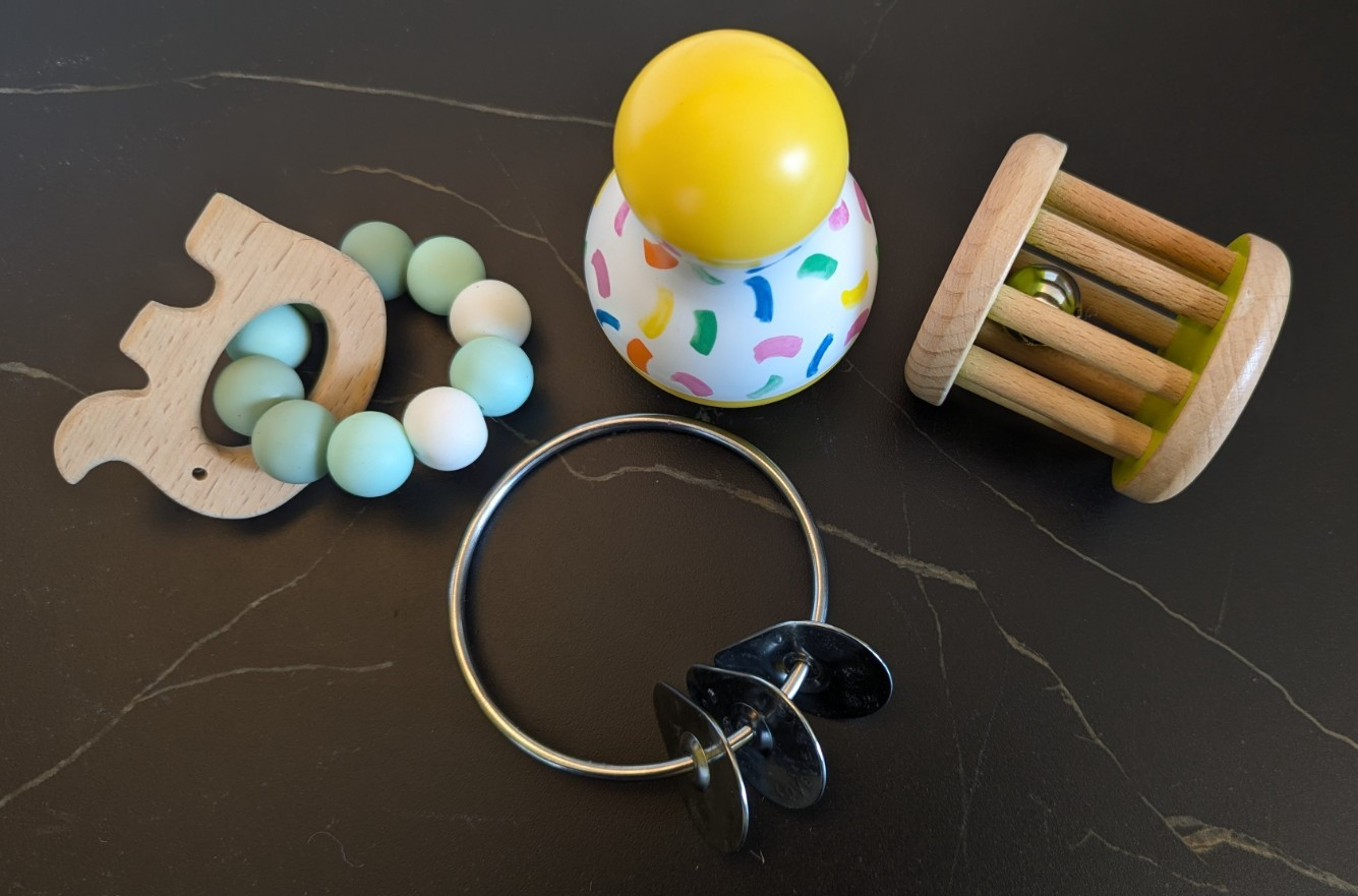 LOVEVERY Lot of 3 Tummy Time Wobbler – Rolling Rattle & more BABY TOYS (195/6)