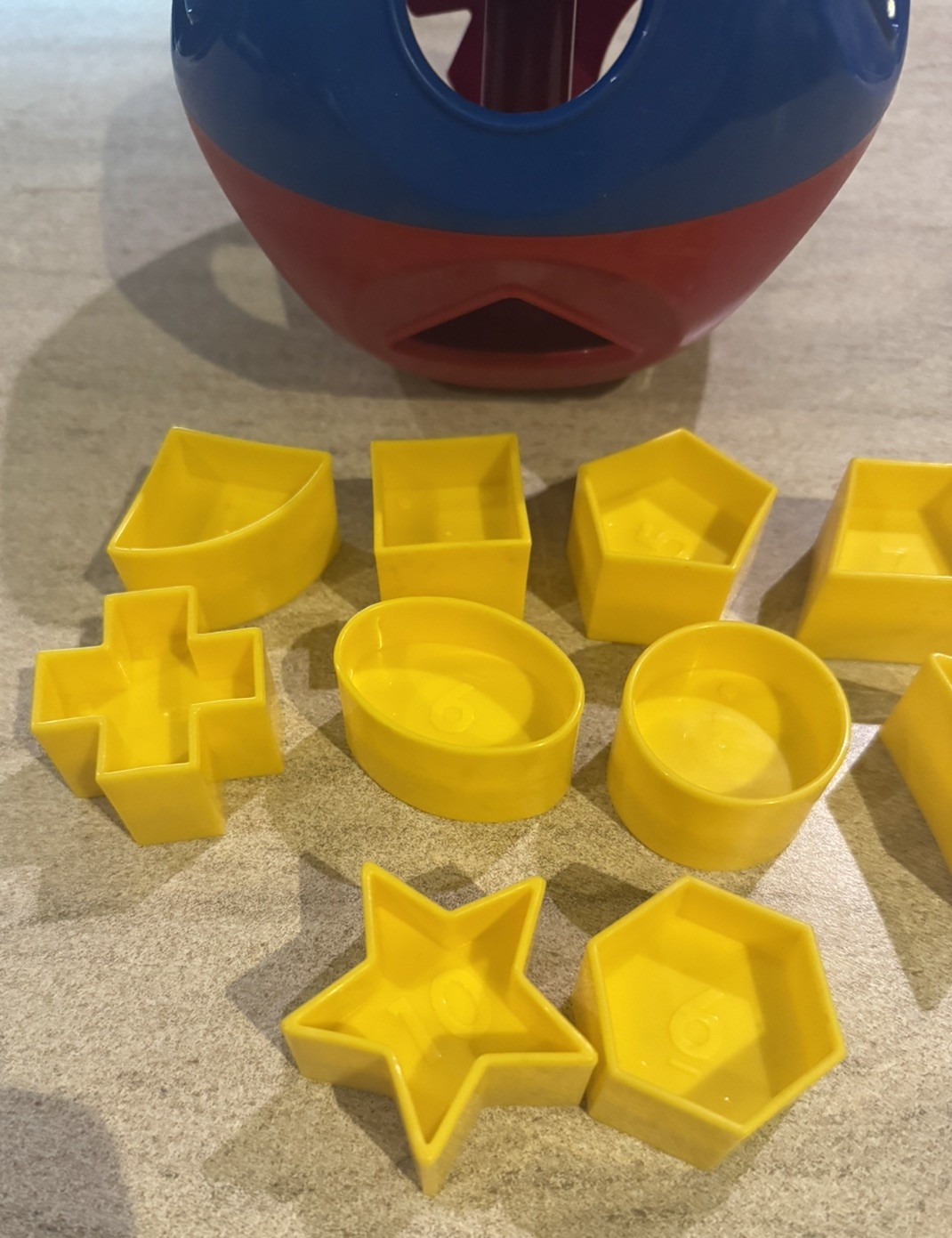Vintage Tupperware SHAPE-O-BALL Toys Shape Sorter Complete