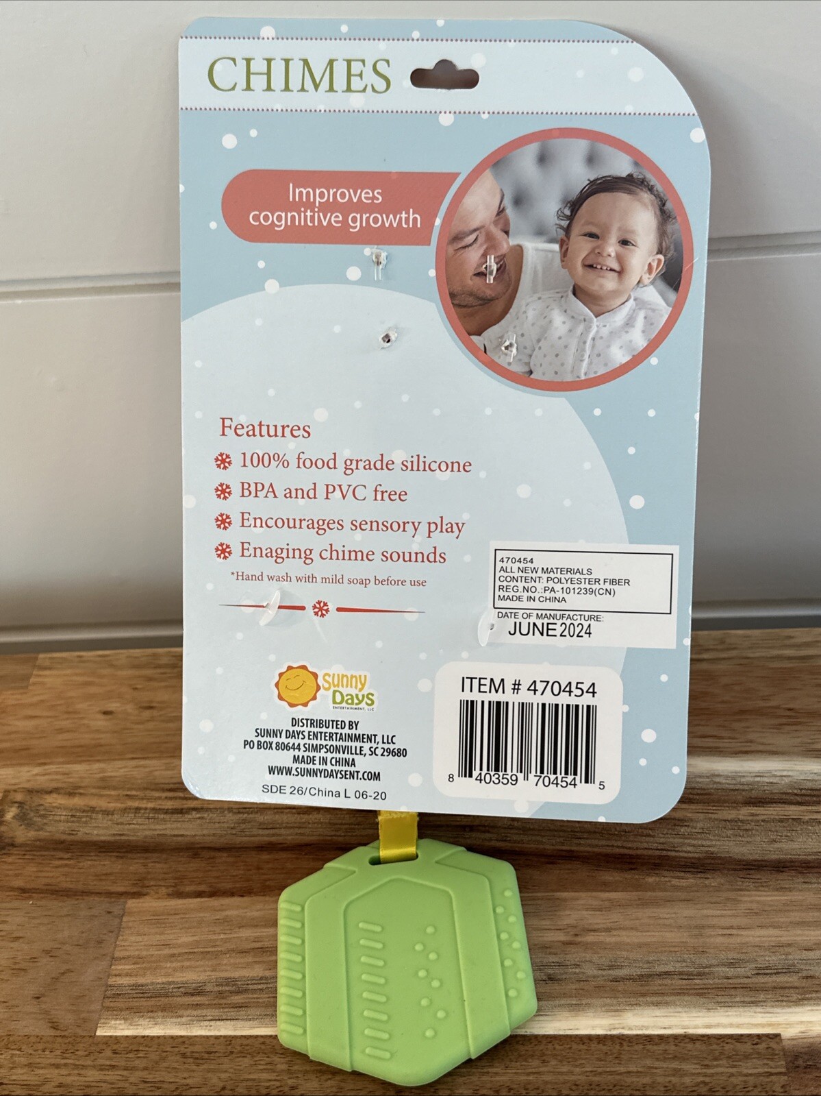X) New Santa Sensory Toy Rattle 0+ Months Suny Days Food Grade Silicone NIP