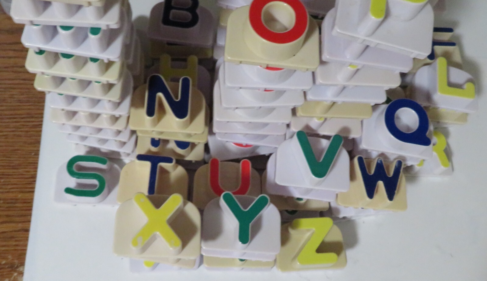 Leap Frog Fridge Phonics Replacement Magnetic CAPITAL Letters Single Individual